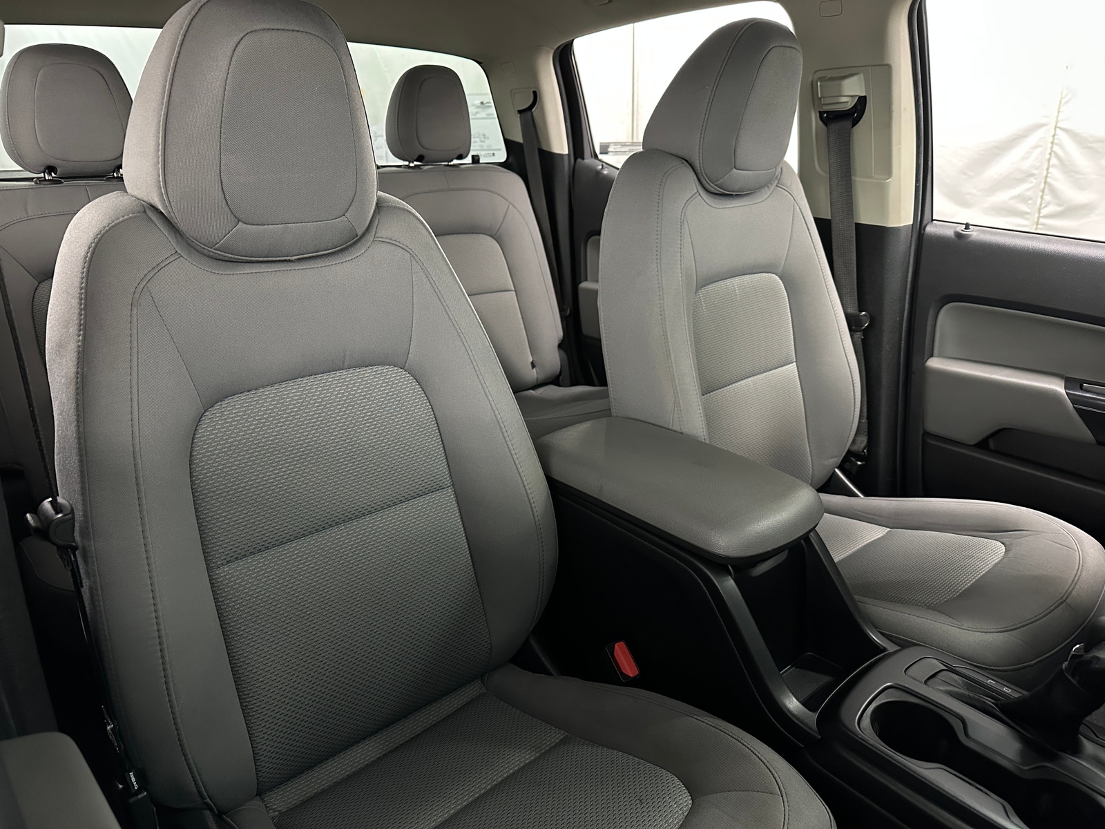 Thumbnail: 2022 Chevrolet Colorado - 2