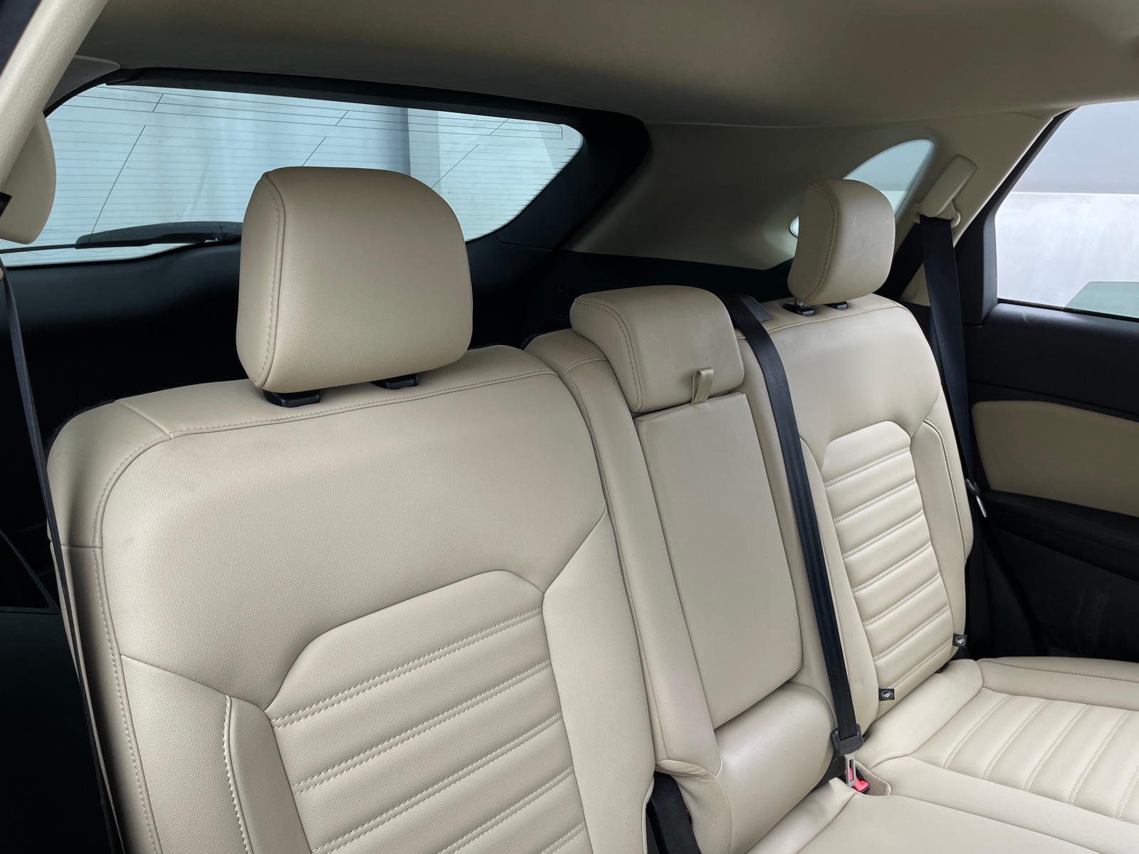 Thumbnail: 2019 Ford Edge - 6