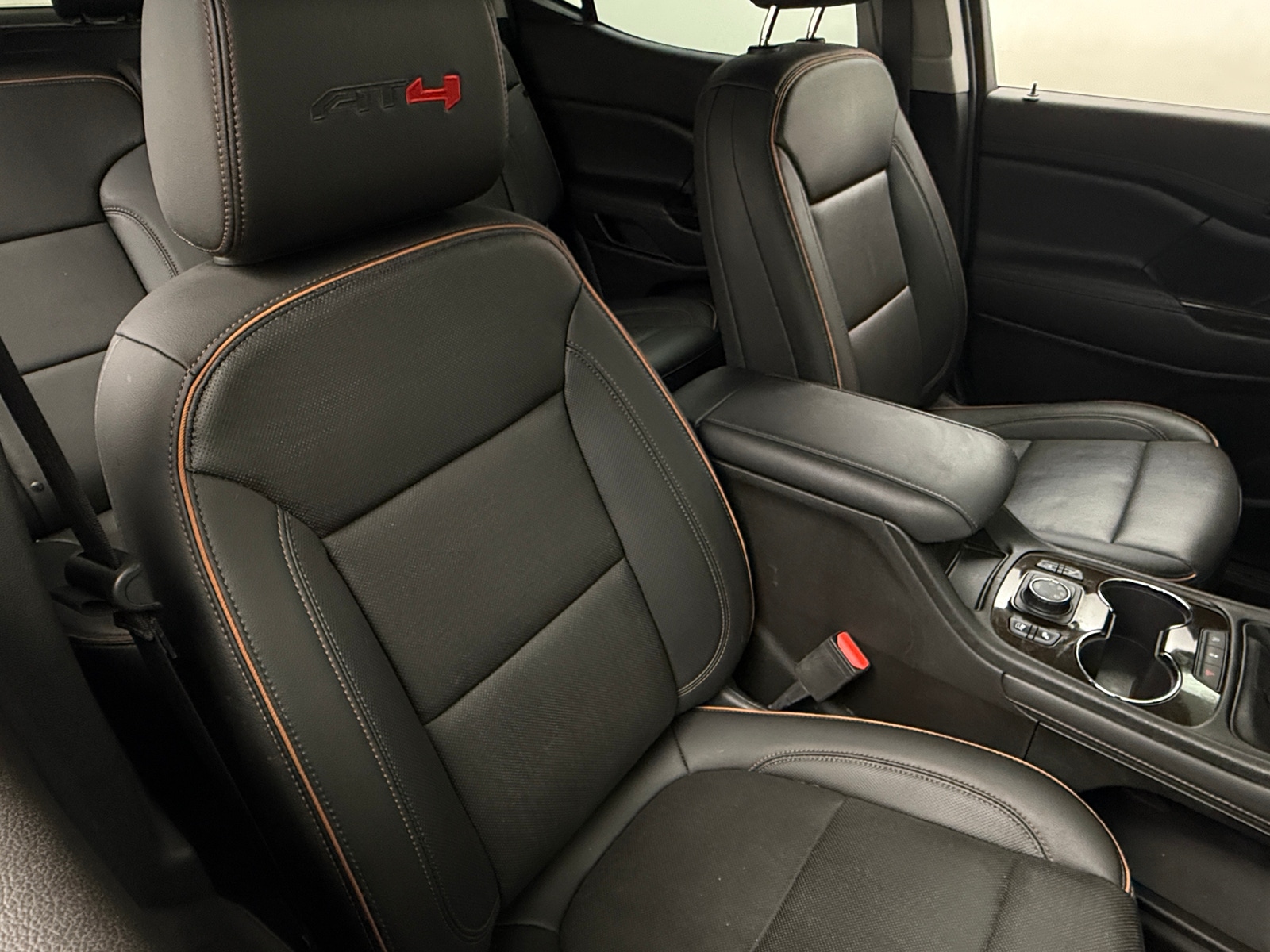 Thumbnail: 2023 GMC Acadia - 2