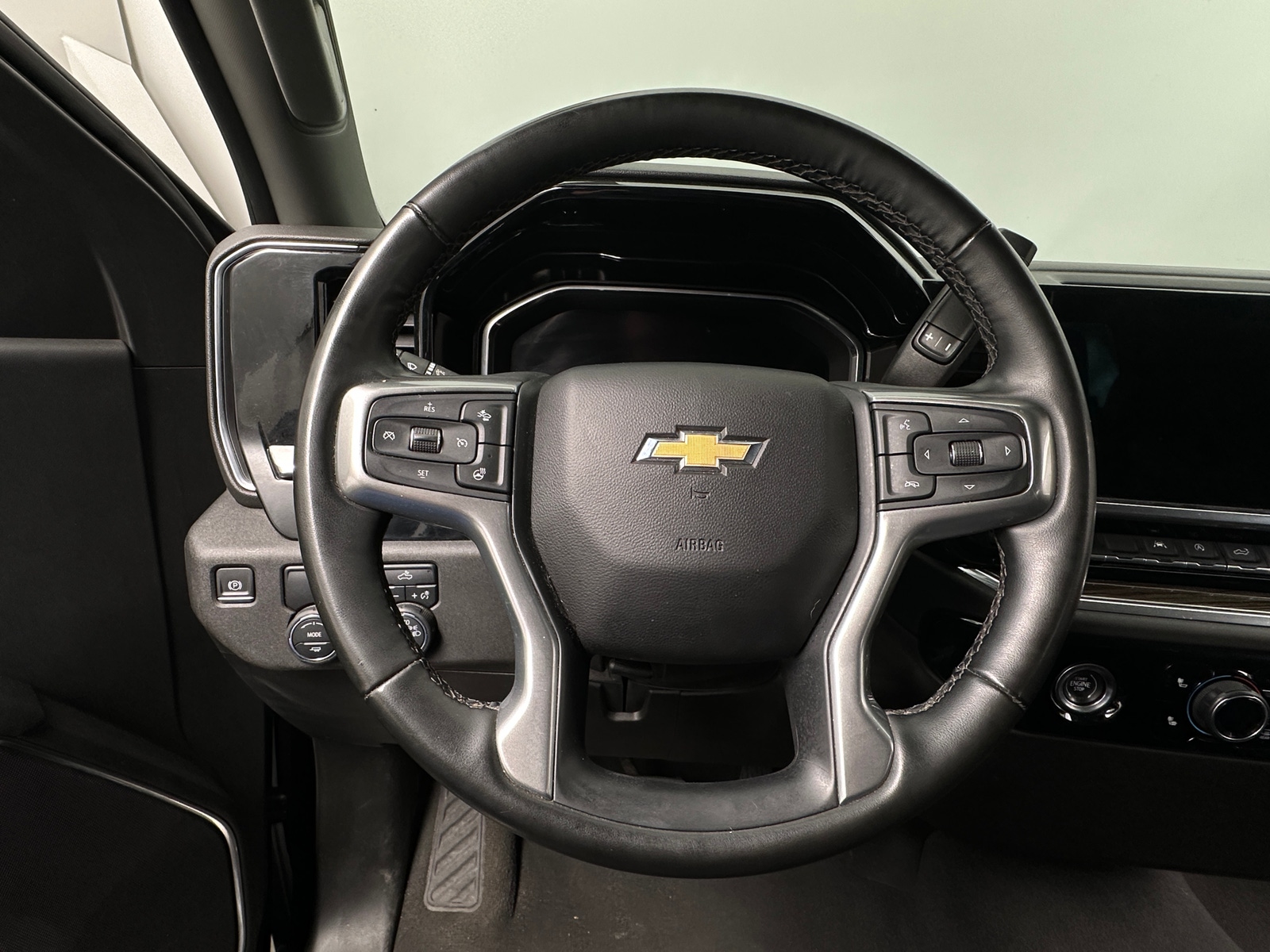 Thumbnail: 2024 Chevrolet Silverado 1500 - 5