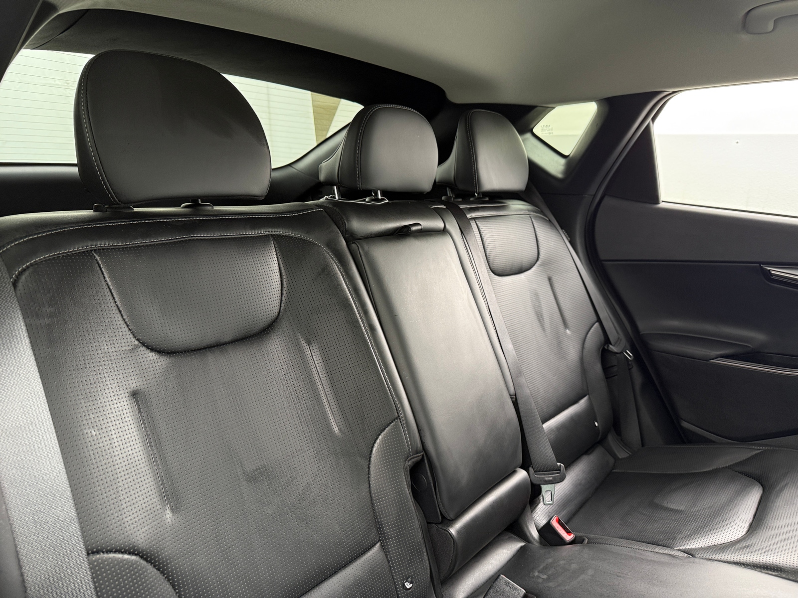 Thumbnail: 2025 Kia EV6 - 5