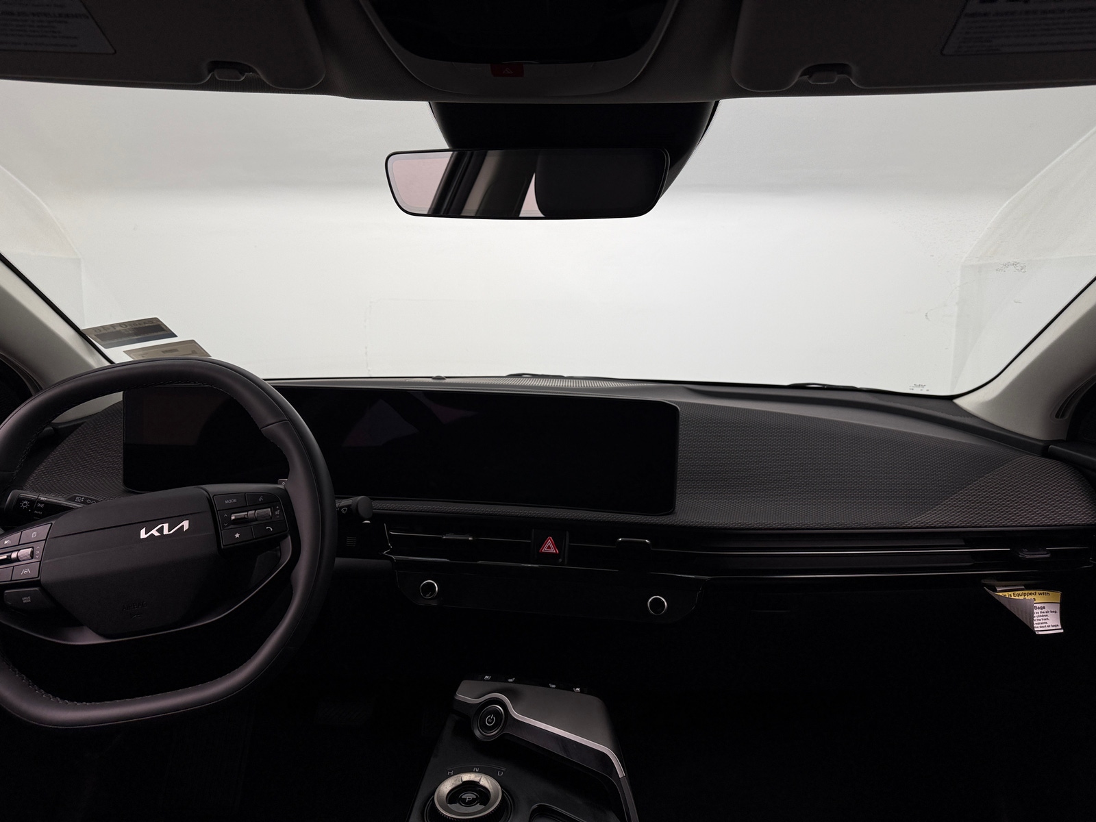 Thumbnail: 2025 Kia EV6 - 2