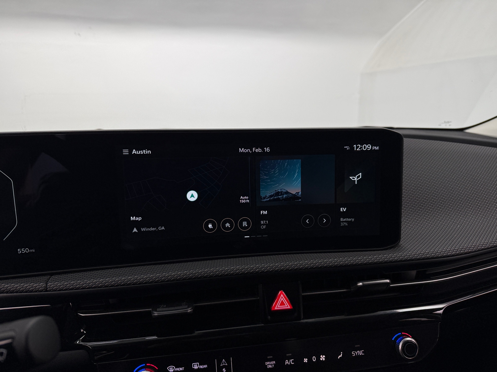 Thumbnail: 2025 Kia EV6 - 3