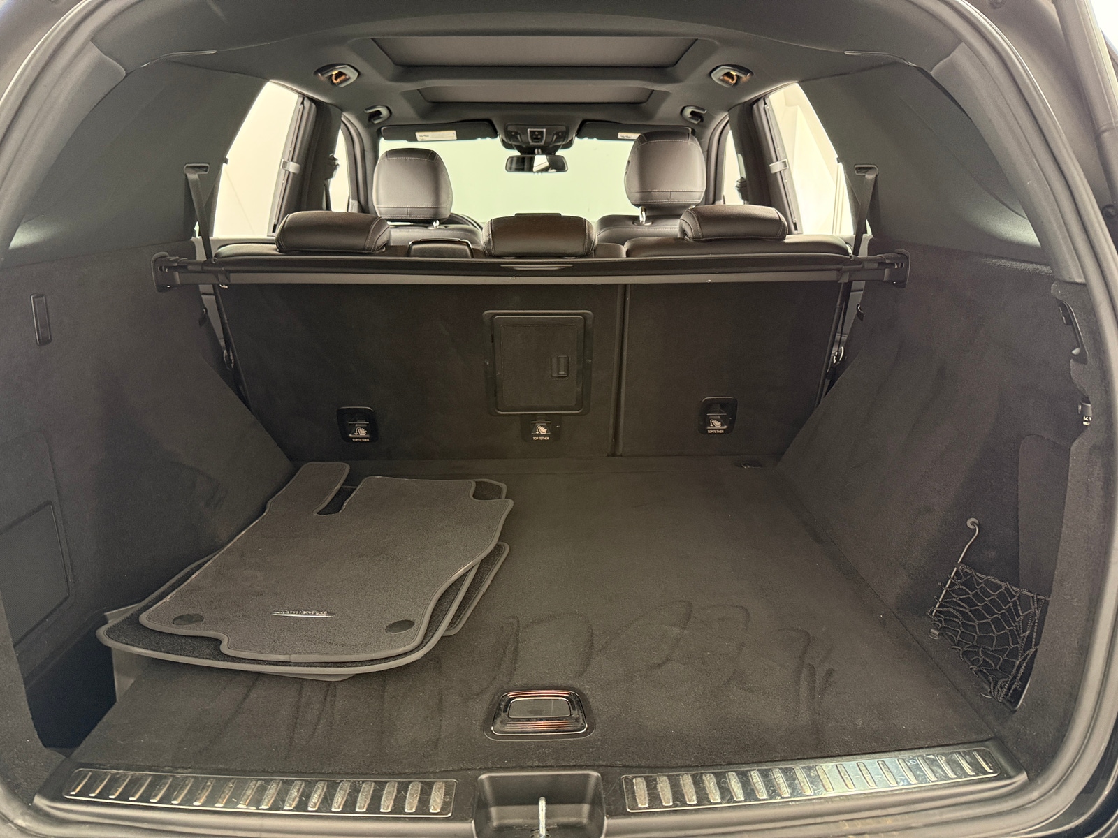 Thumbnail: 2017 Mercedes-Benz GLE - 6