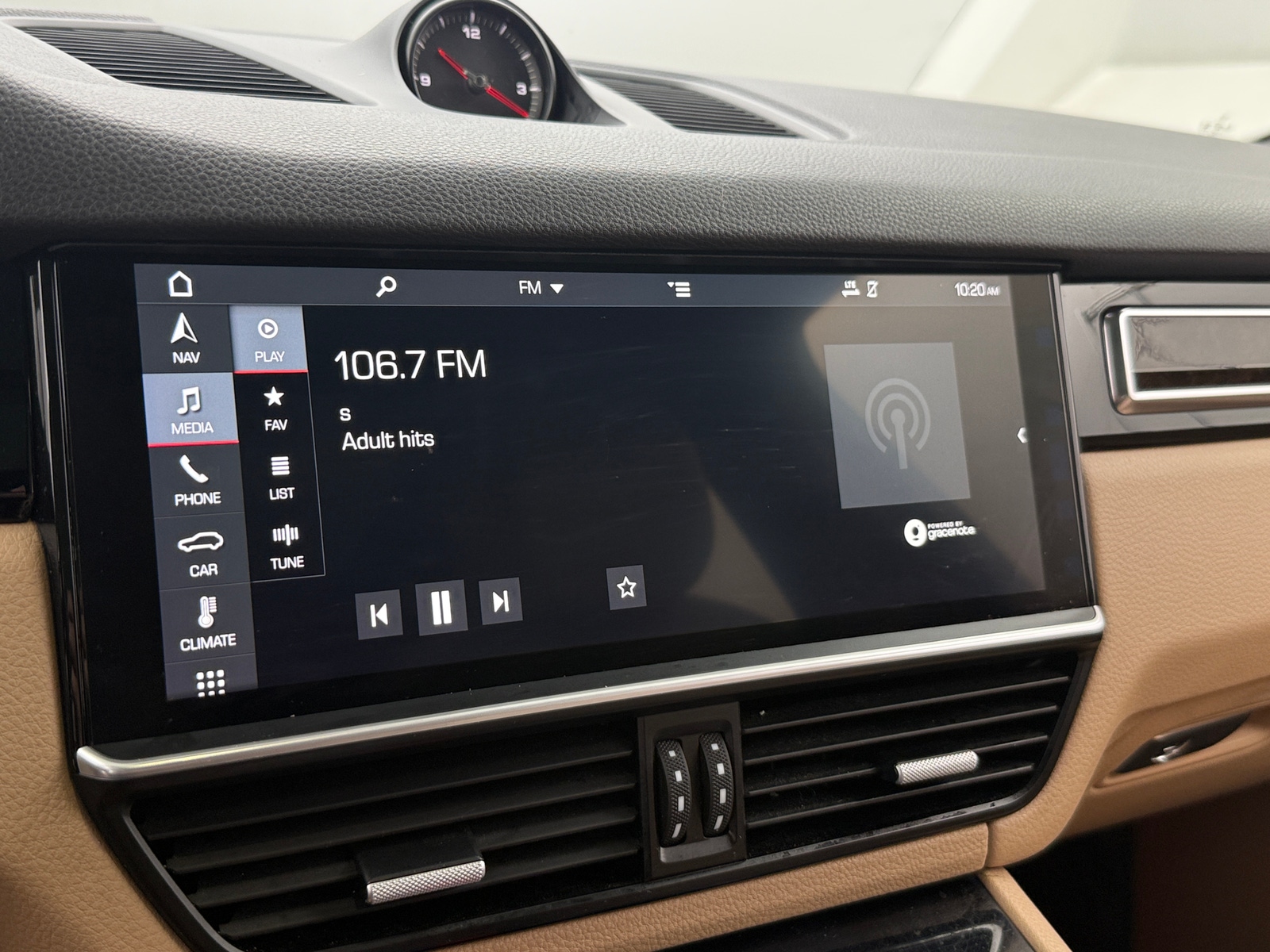 Thumbnail: 2019 Porsche Cayenne - 3