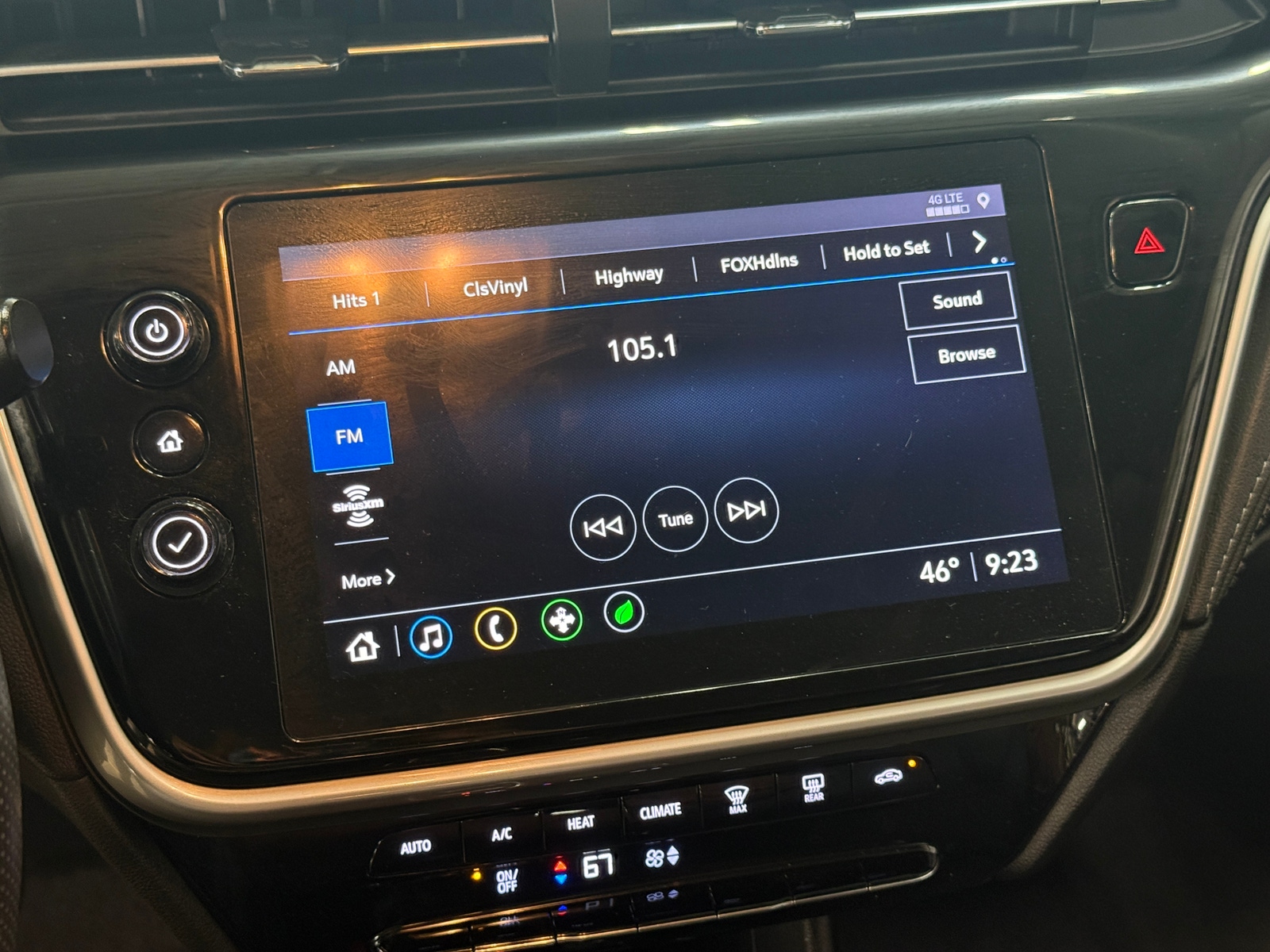 Thumbnail: 2022 Chevrolet Bolt EUV - 4