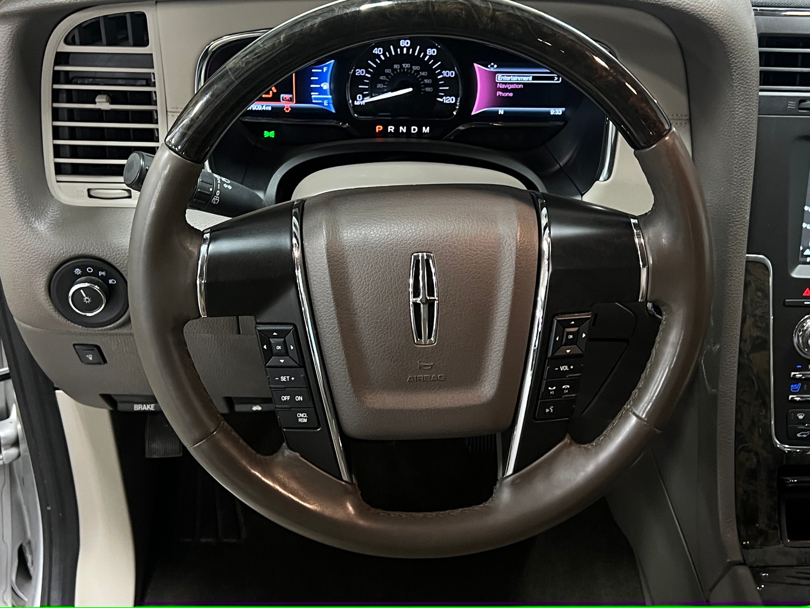Thumbnail: 2016 Lincoln Navigator - 4