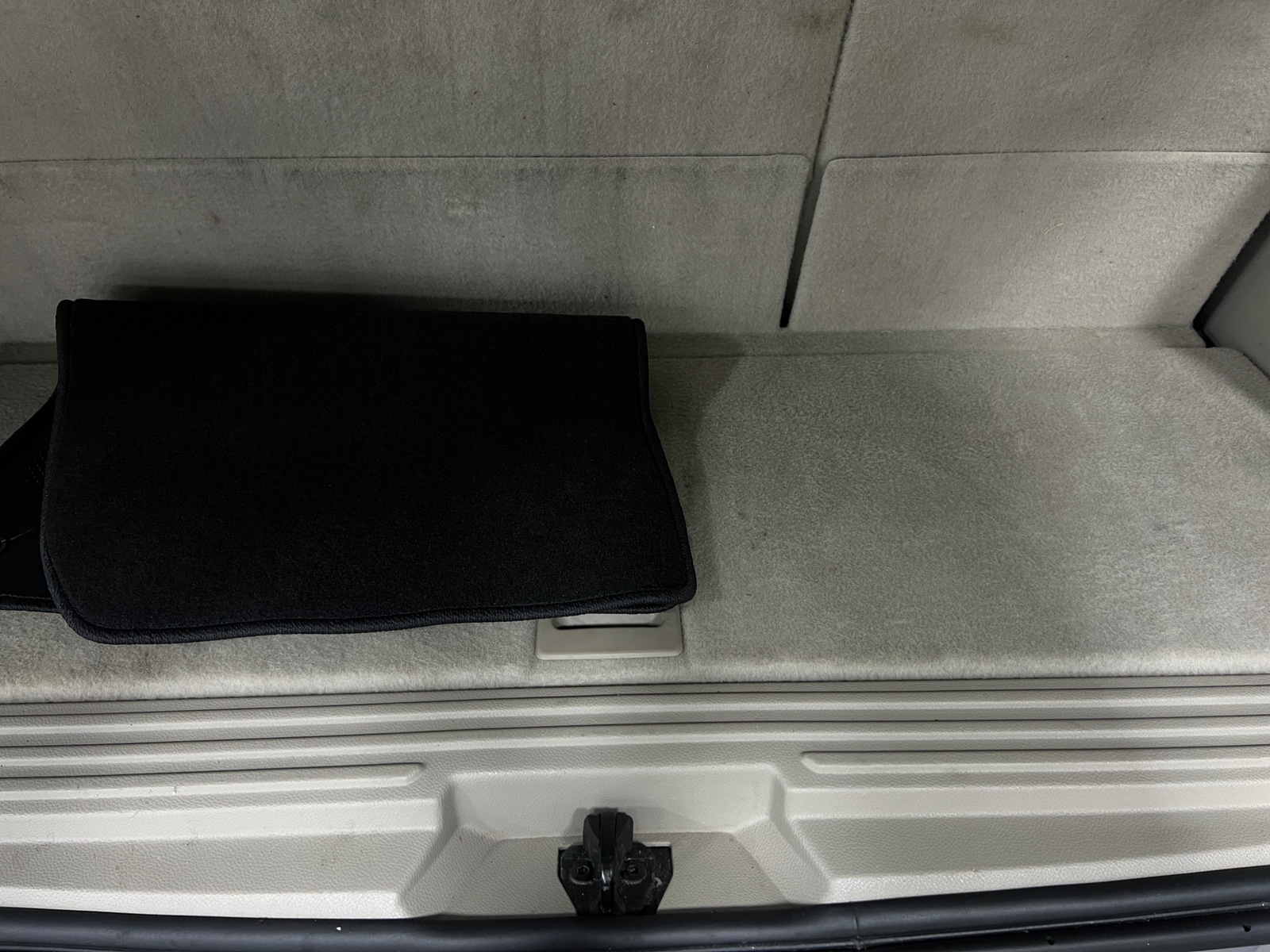 Thumbnail: 2016 Lincoln Navigator - 6