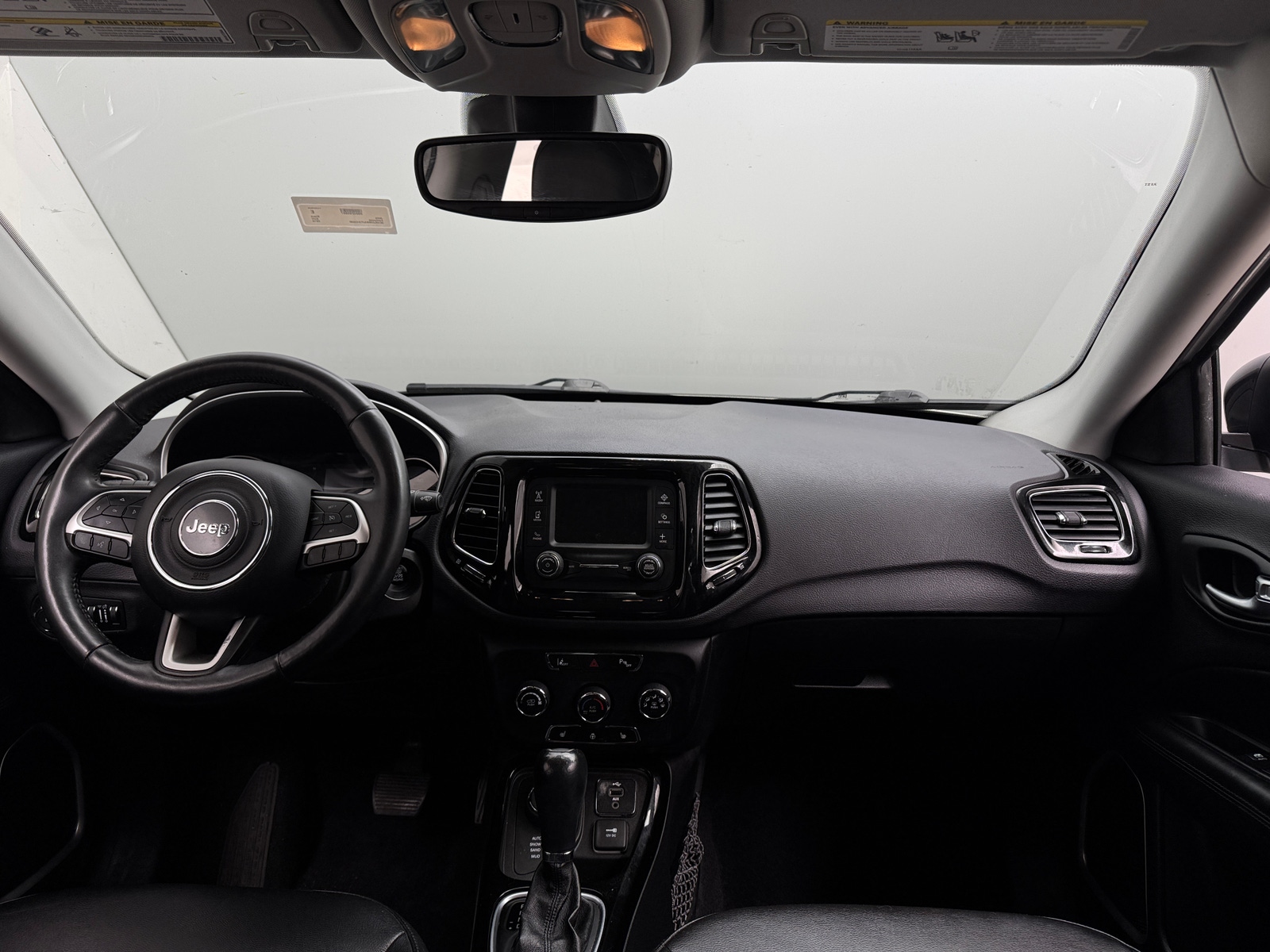 Thumbnail: 2018 Jeep Compass - 3