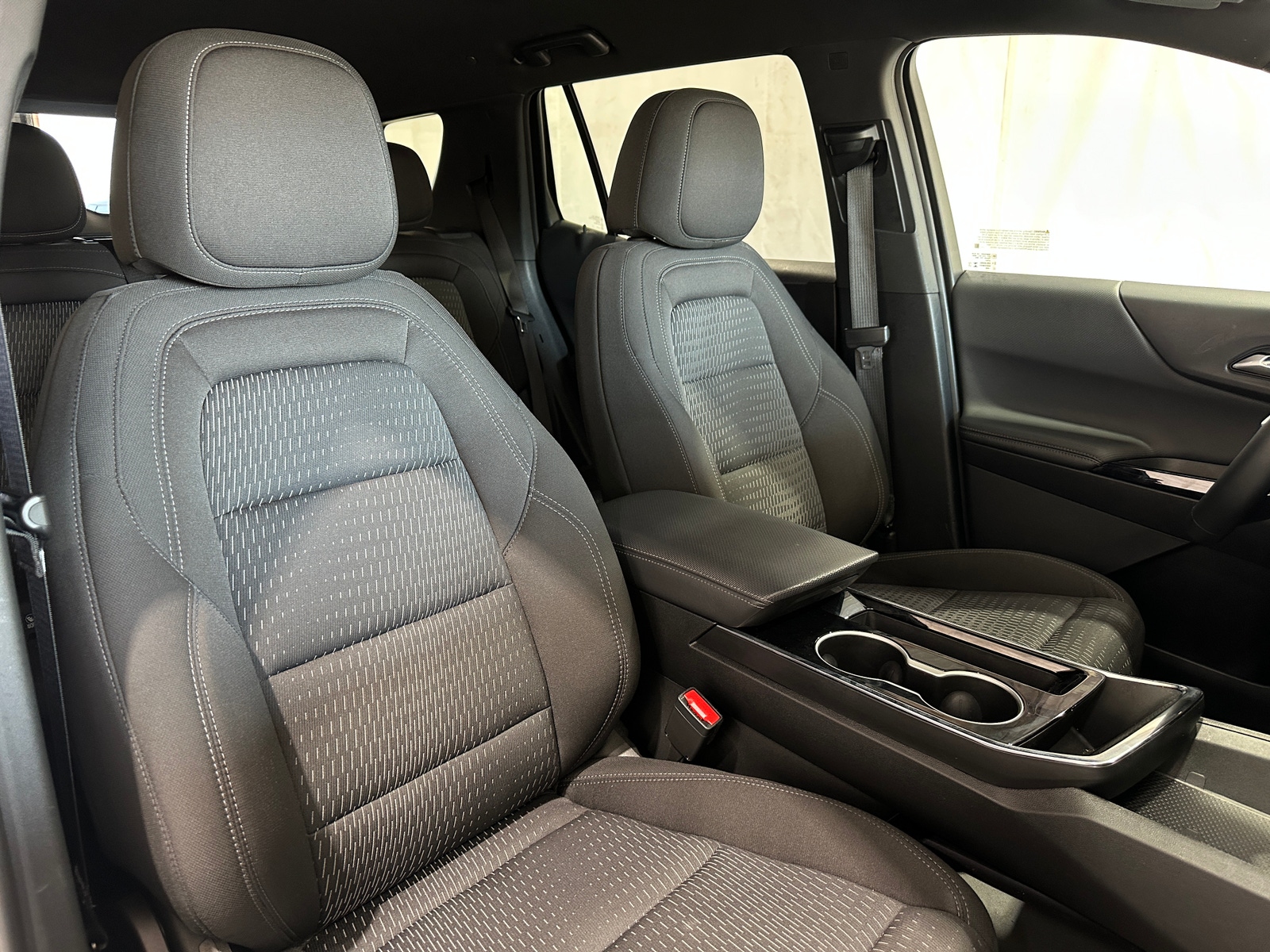 Thumbnail: 2025 Chevrolet Equinox - 2