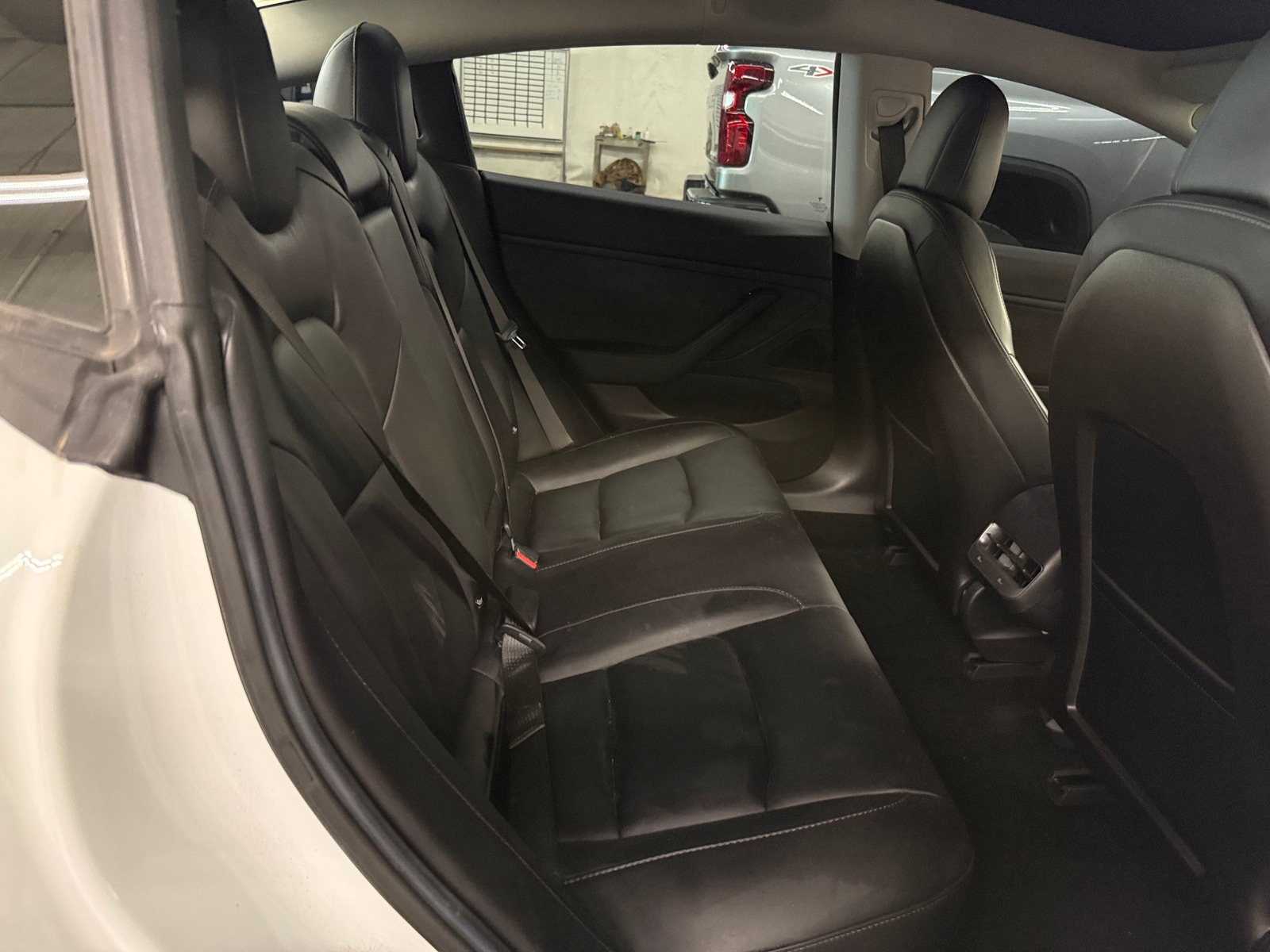 Thumbnail: 2018 Tesla Model 3 - 5