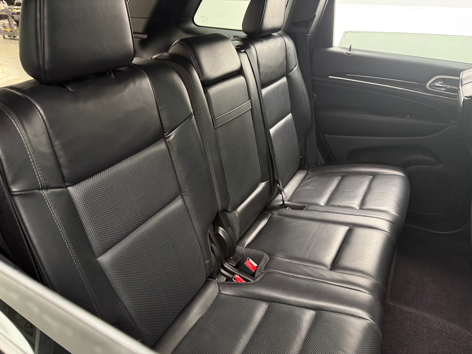 Thumbnail: 2015 Jeep Grand Cherokee - 5