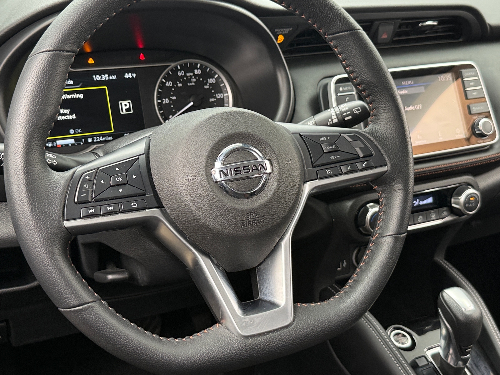 Thumbnail: 2020 Nissan Kicks - 5