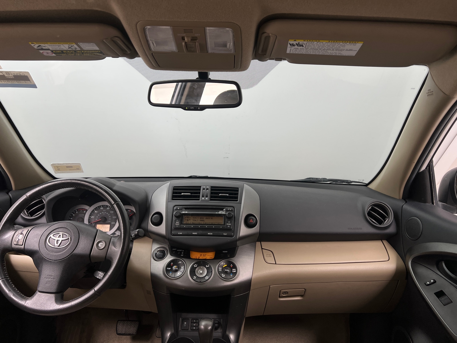 Thumbnail: 2012 Toyota RAV4 - 3