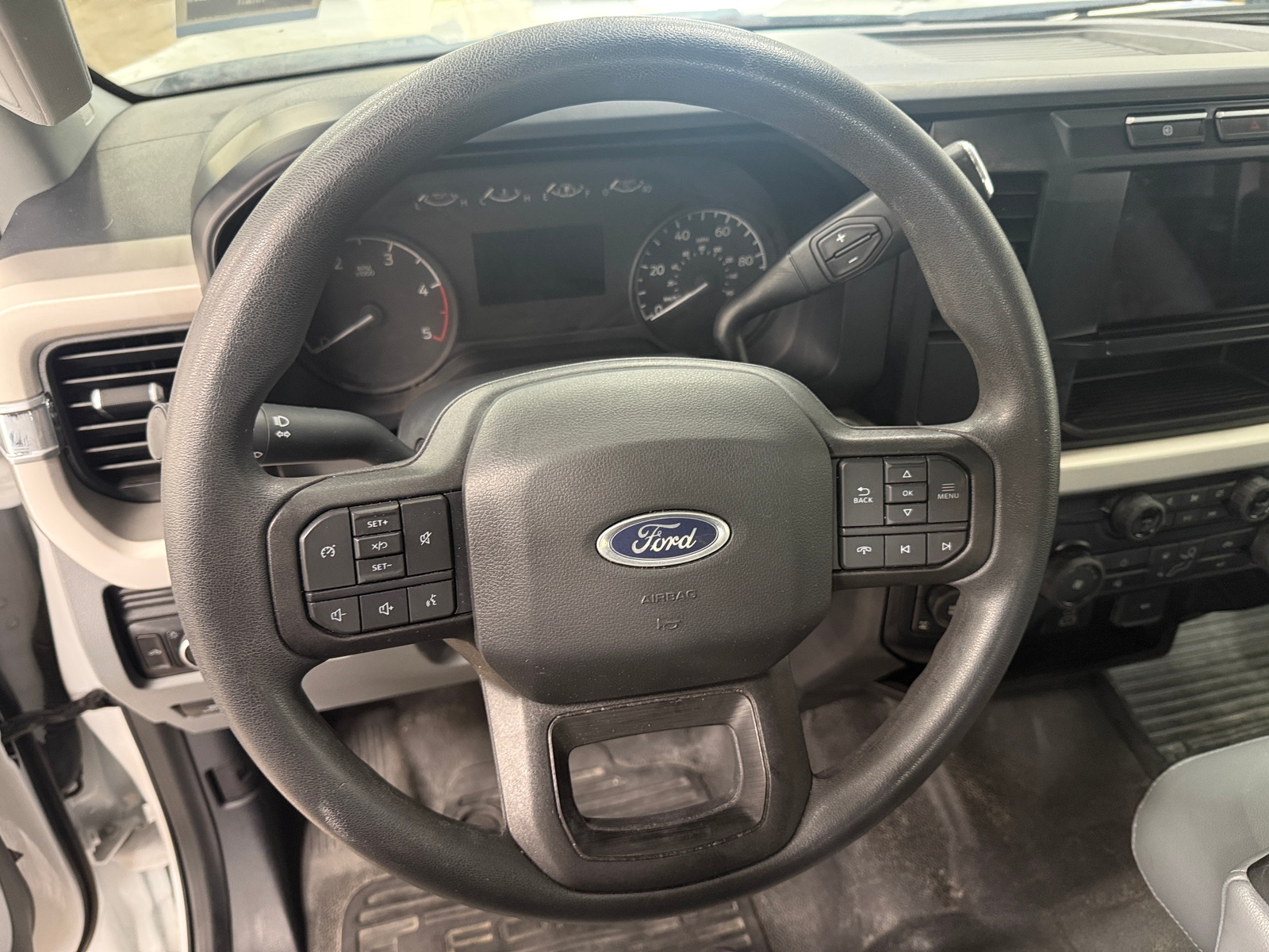 Thumbnail: 2023 Ford Econoline - 5