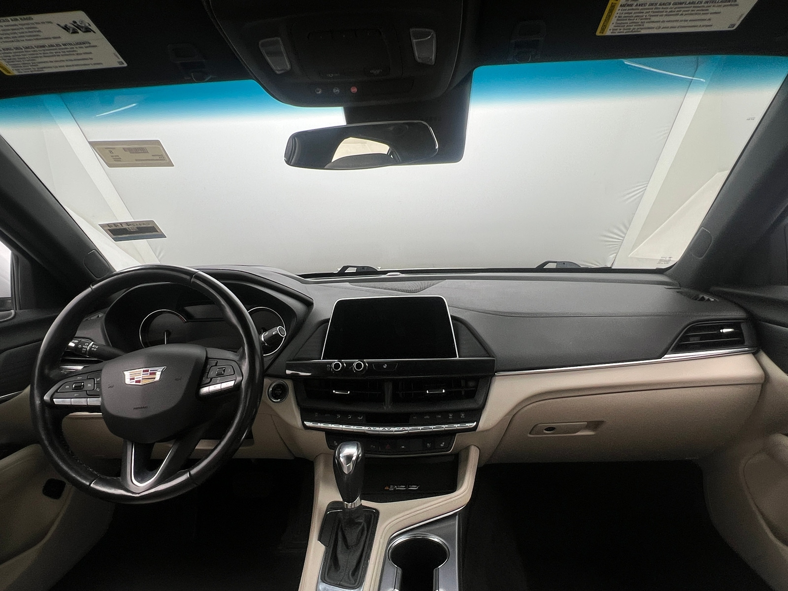 Thumbnail: 2023 Cadillac CT4 - 2