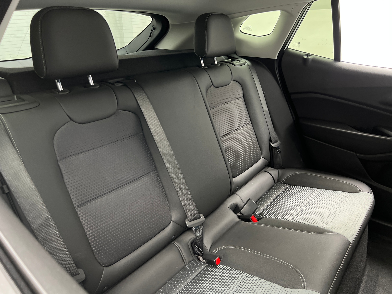 Thumbnail: 2025 Chevrolet Trax - 6