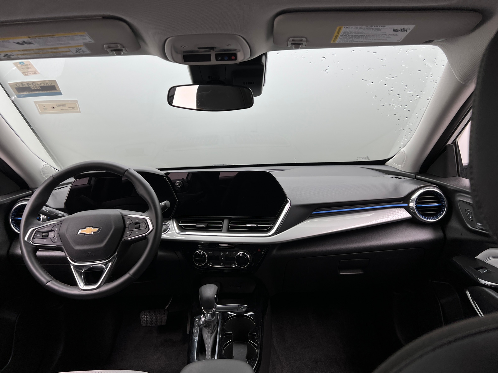 Thumbnail: 2025 Chevrolet Trax - 3