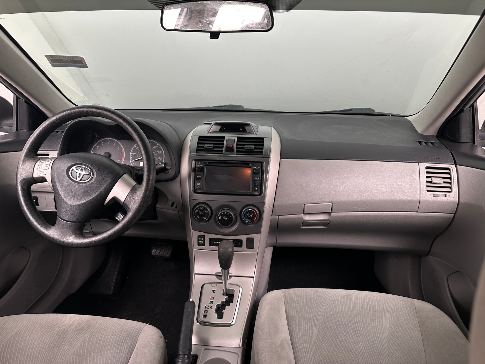 Thumbnail: 2013 Toyota Corolla - 3