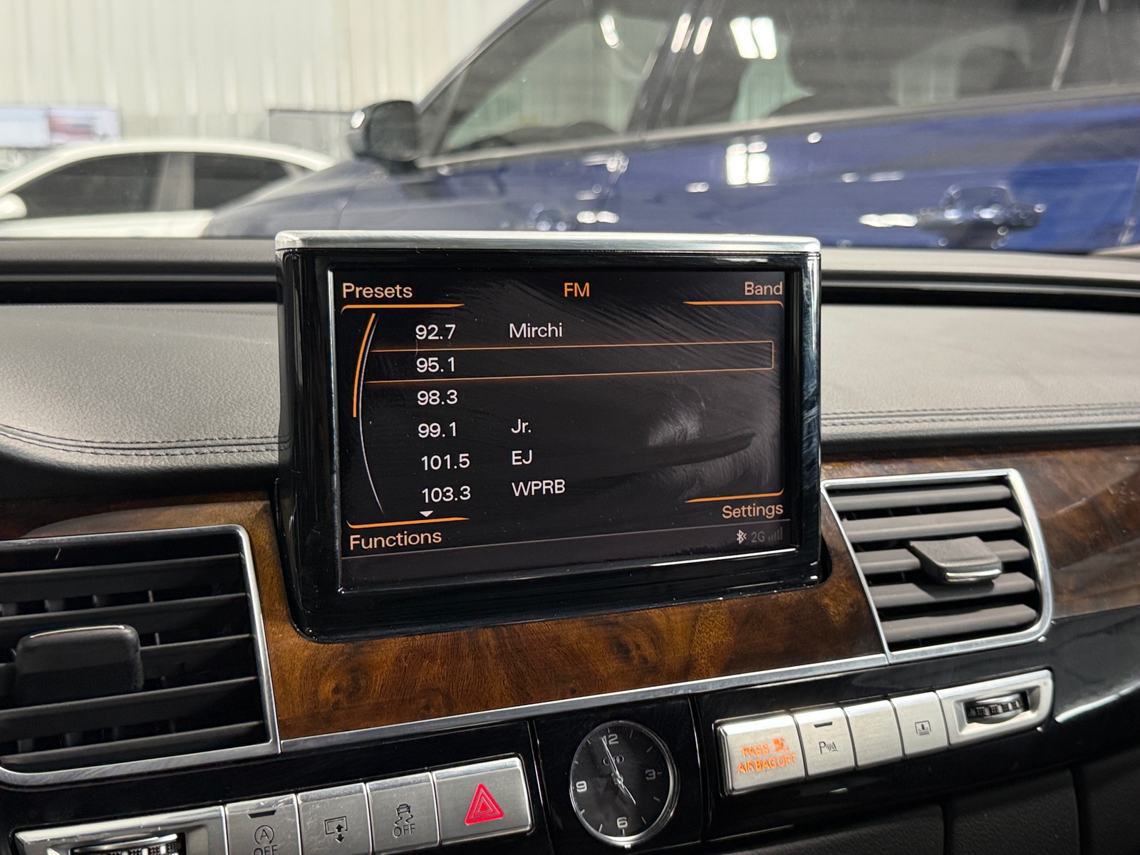 Thumbnail: 2017 Audi A8 - 3