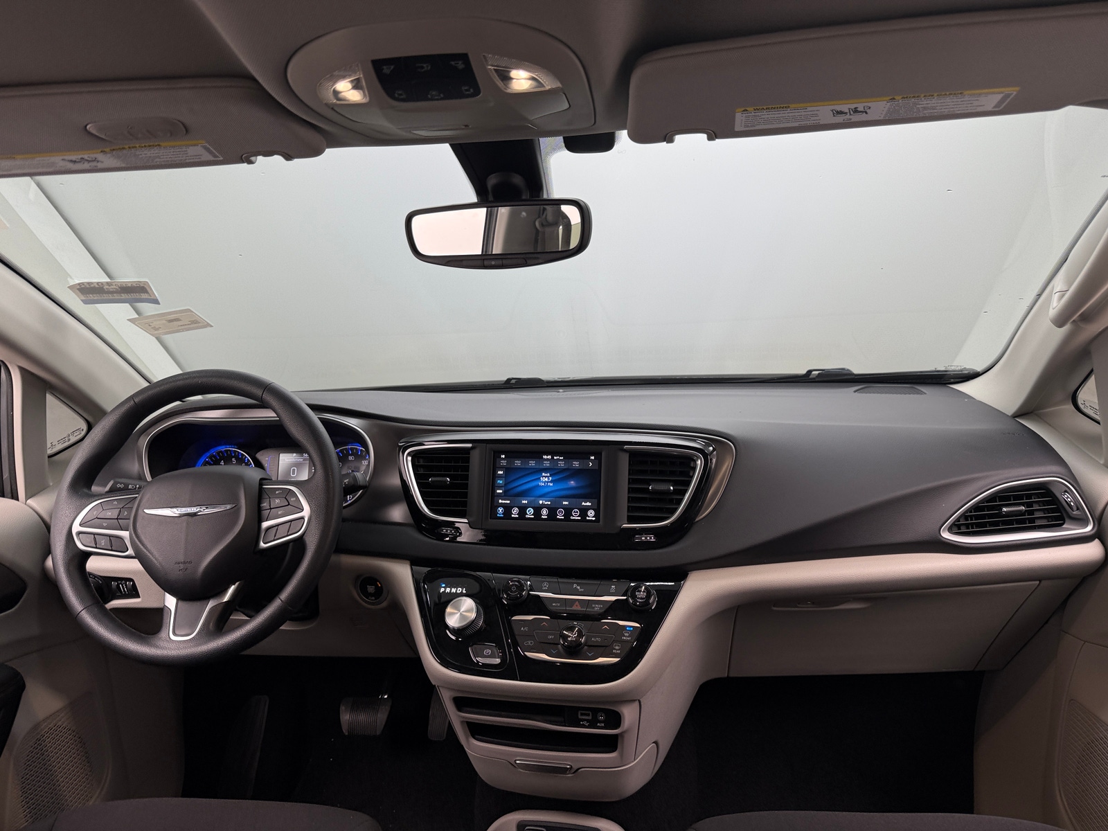 Thumbnail: 2020 Chrysler Pacifica - 3