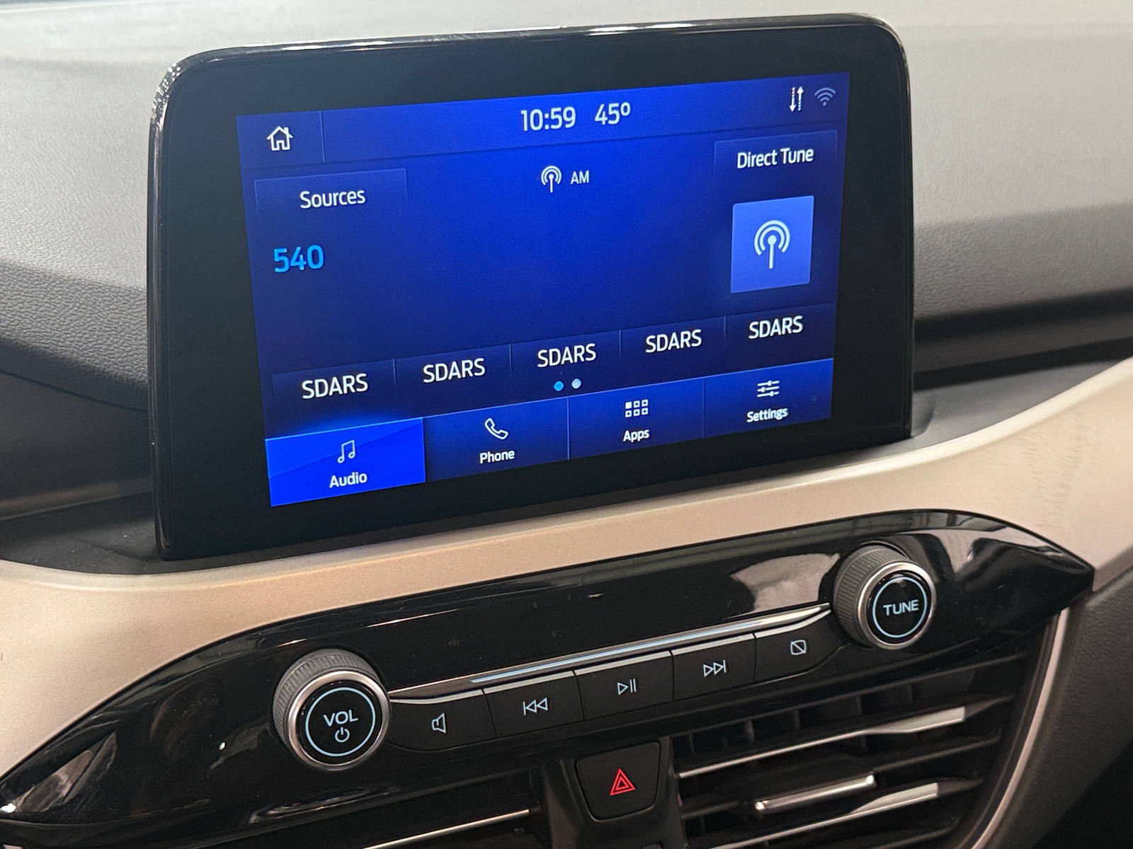 Thumbnail: 2021 Ford Escape - 4