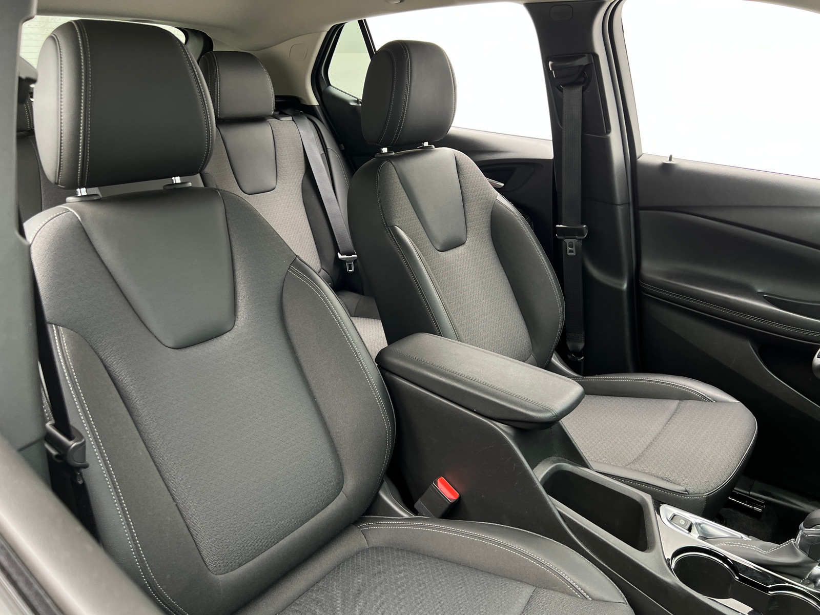 Thumbnail: 2025 Buick Encore GX - 2