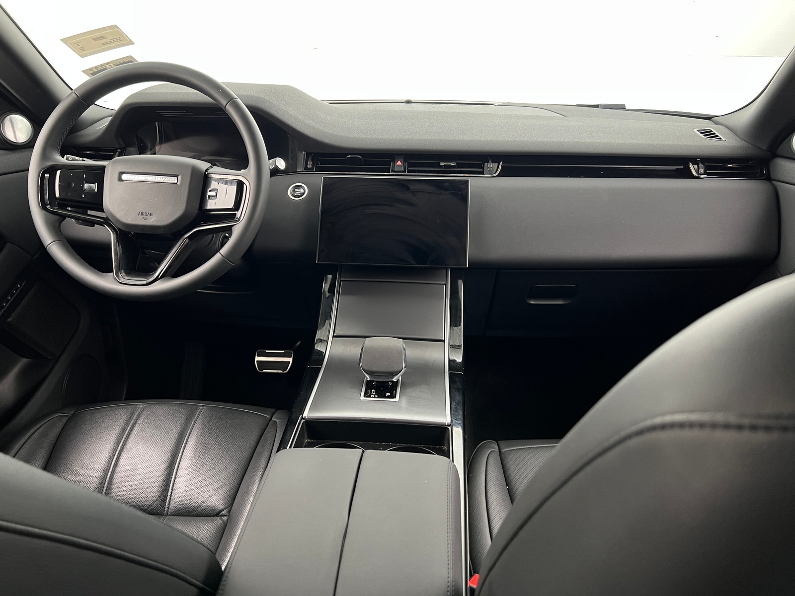 Thumbnail: 2024 Land Rover Range Rover Evoque - 2