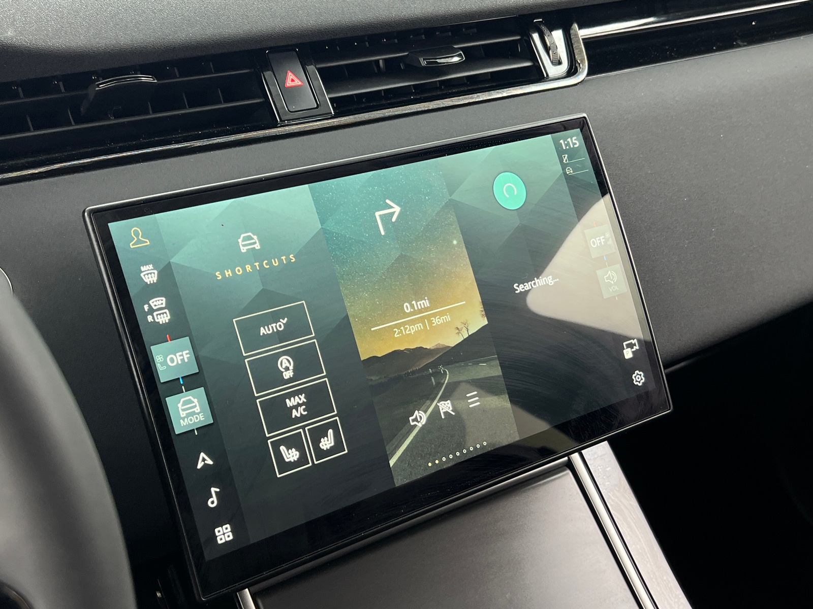 Thumbnail: 2024 Land Rover Range Rover Evoque - 3