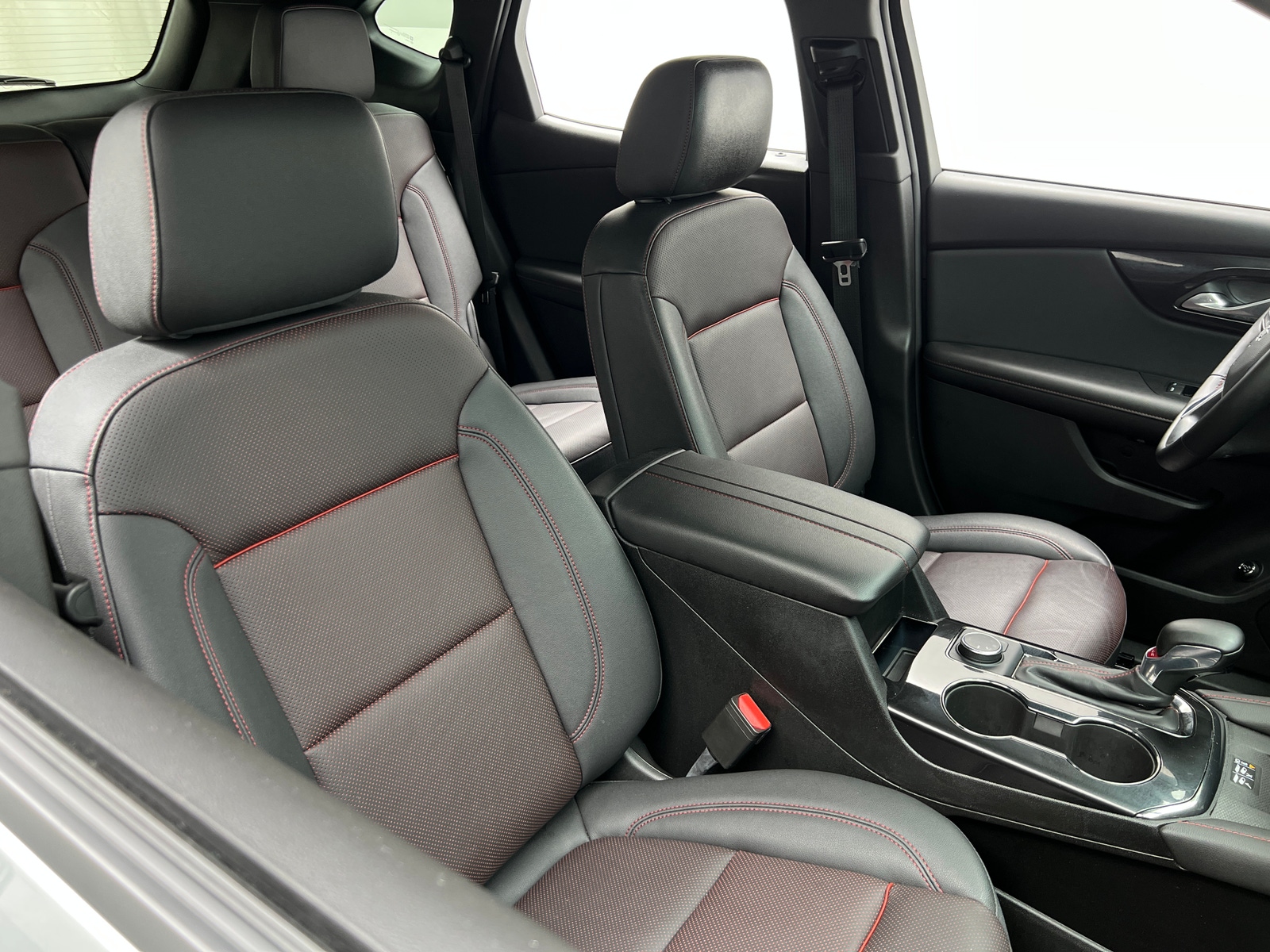 Thumbnail: 2025 Chevrolet Blazer - 2