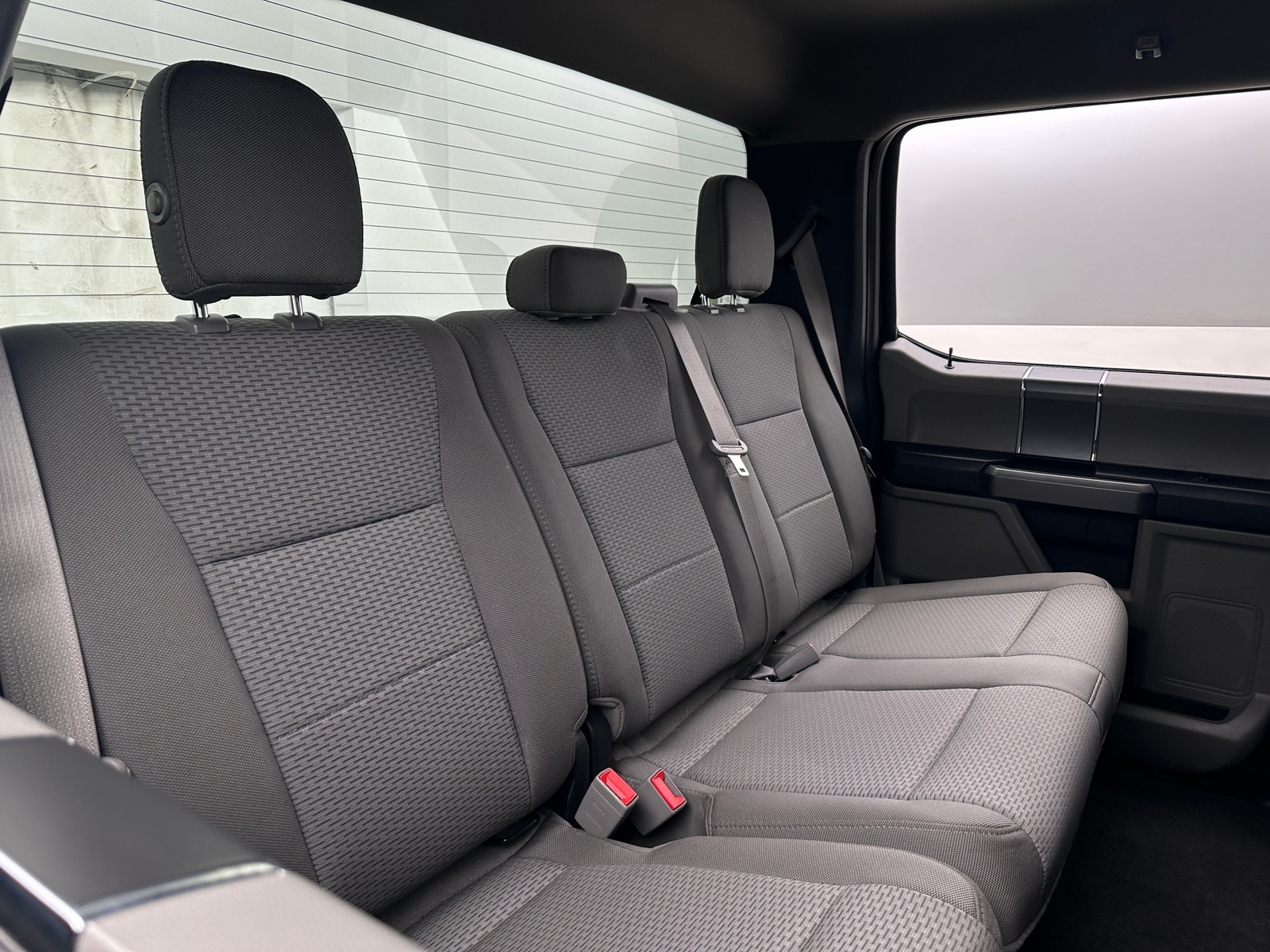 Thumbnail: 2019 Ford Econoline - 6