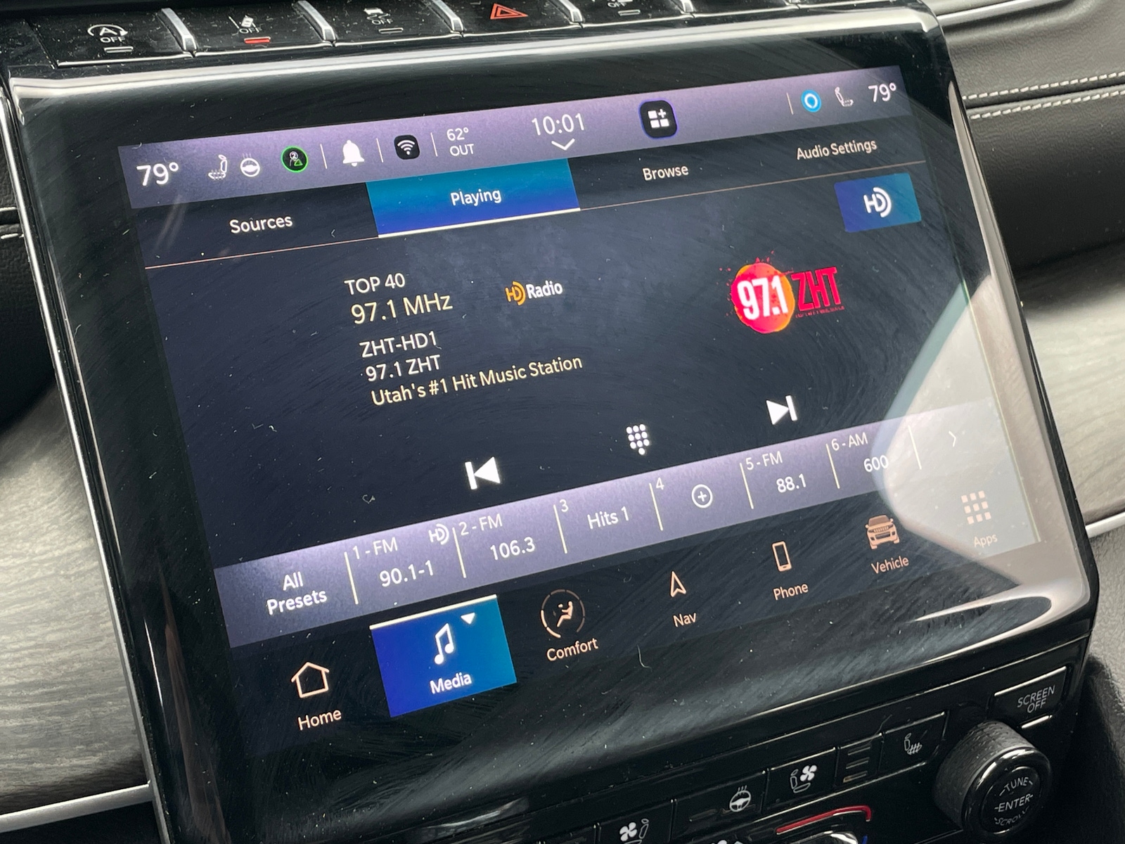 Thumbnail: 2024 Jeep Grand Cherokee L - 3