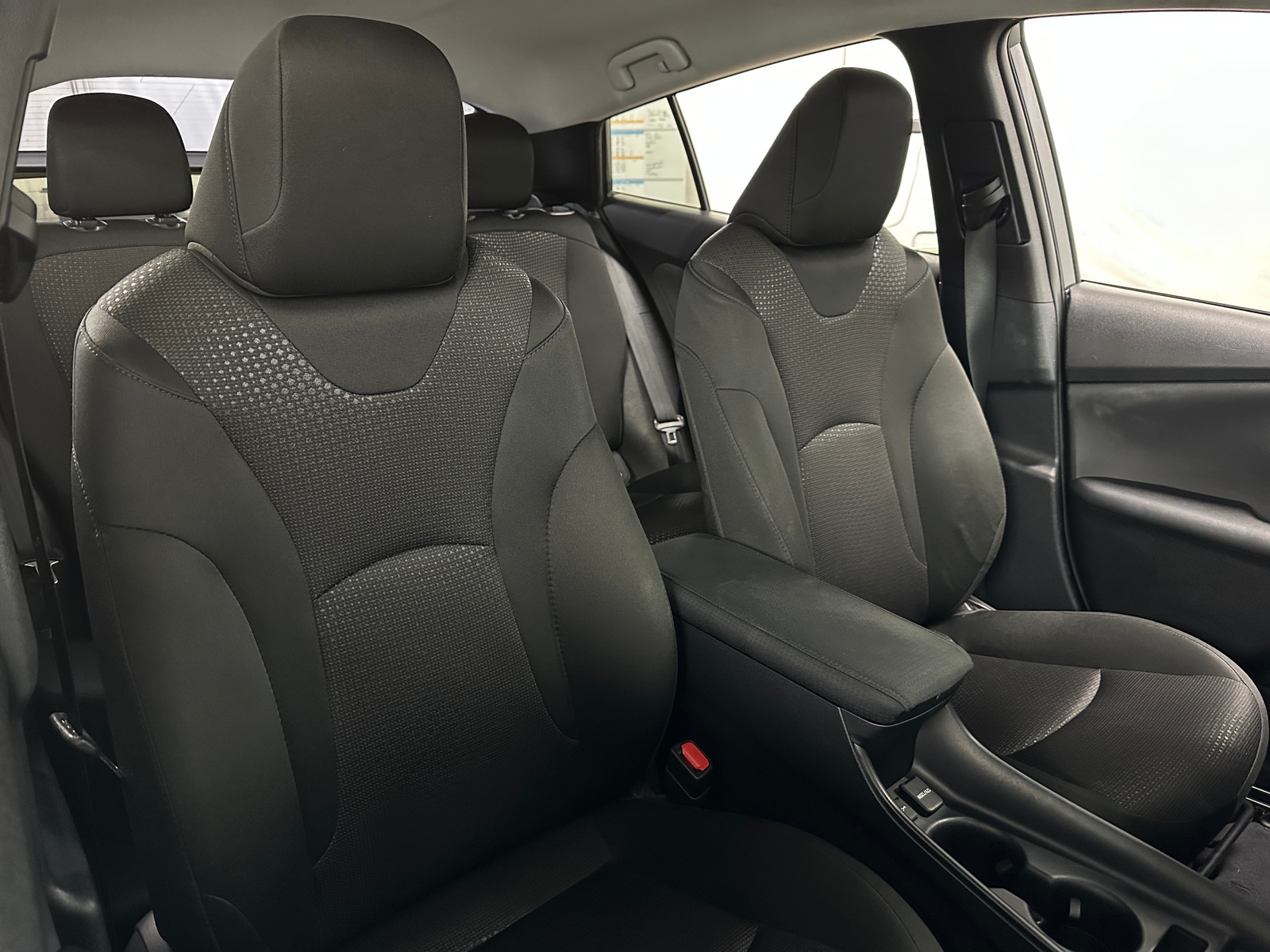 Thumbnail: 2021 Toyota Prius - 2