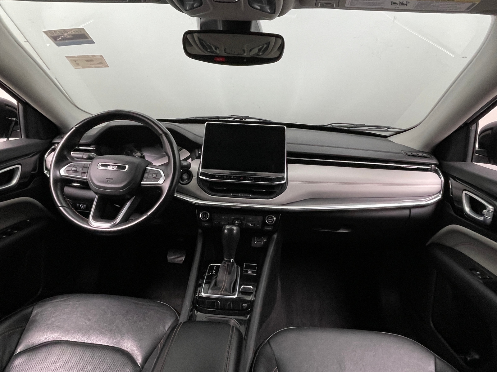 Thumbnail: 2022 Jeep Compass - 2