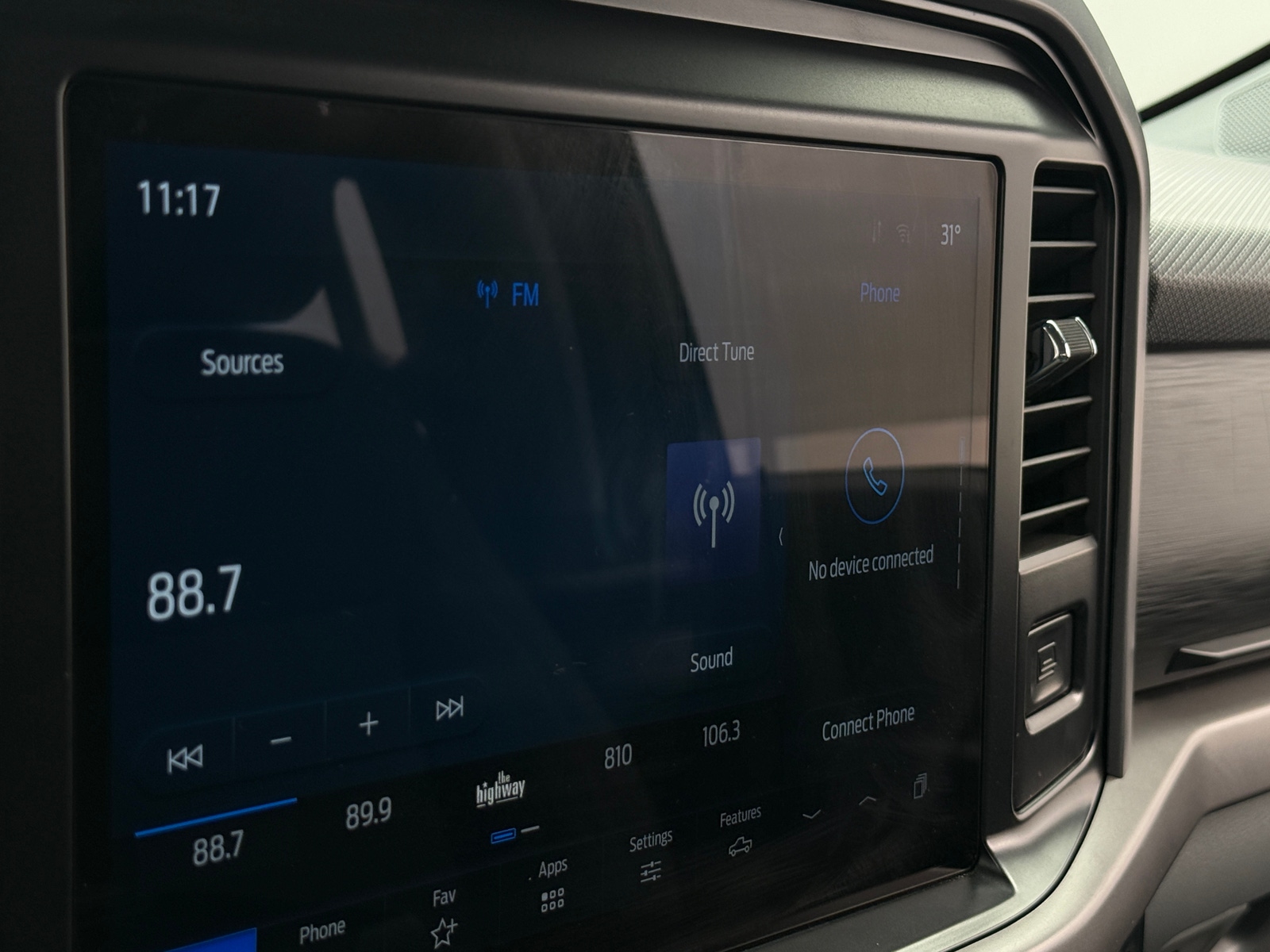 Thumbnail: 2025 Ford Econoline - 4