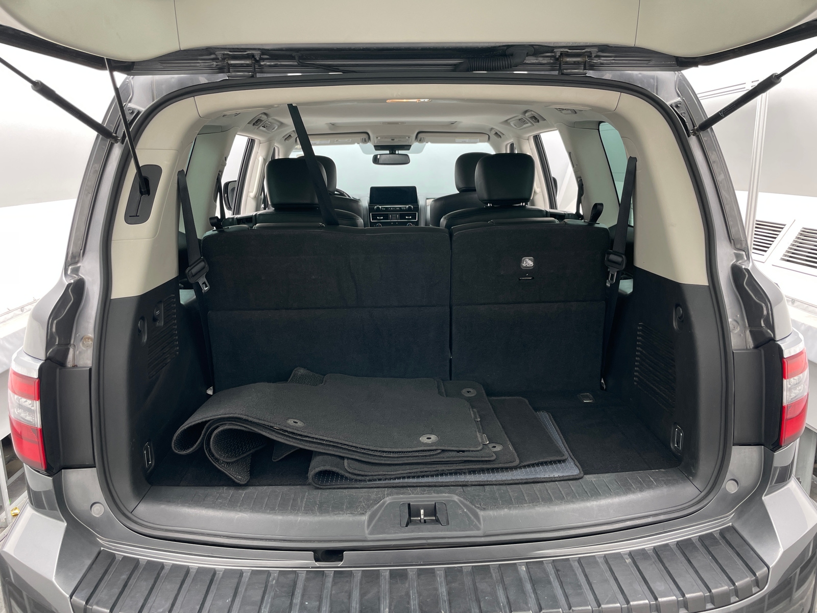 Thumbnail: 2023 Nissan Armada - 6