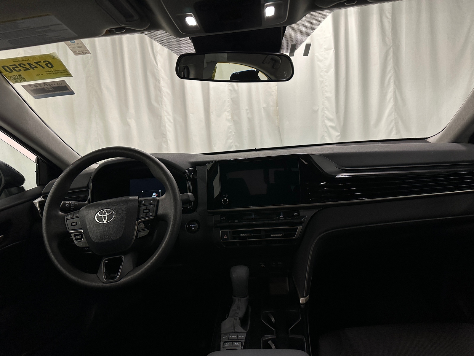 Thumbnail: 2025 Toyota Camry - 3