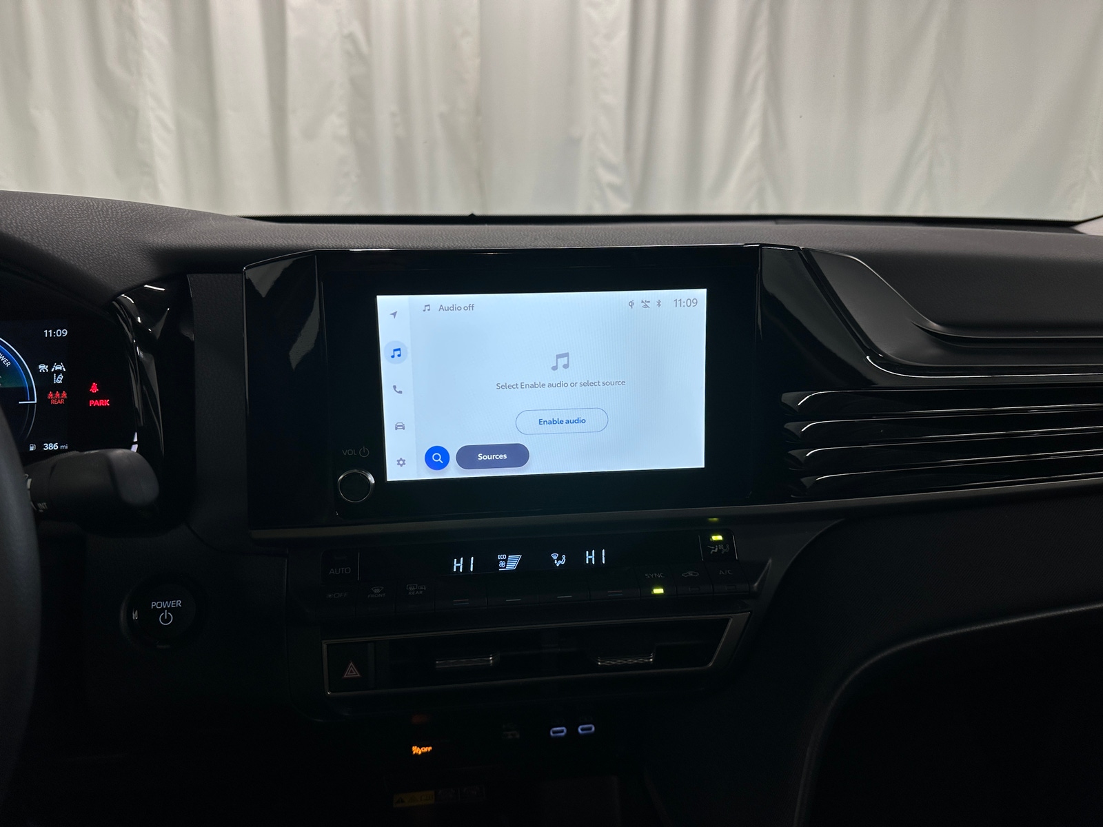 Thumbnail: 2025 Toyota Camry - 4