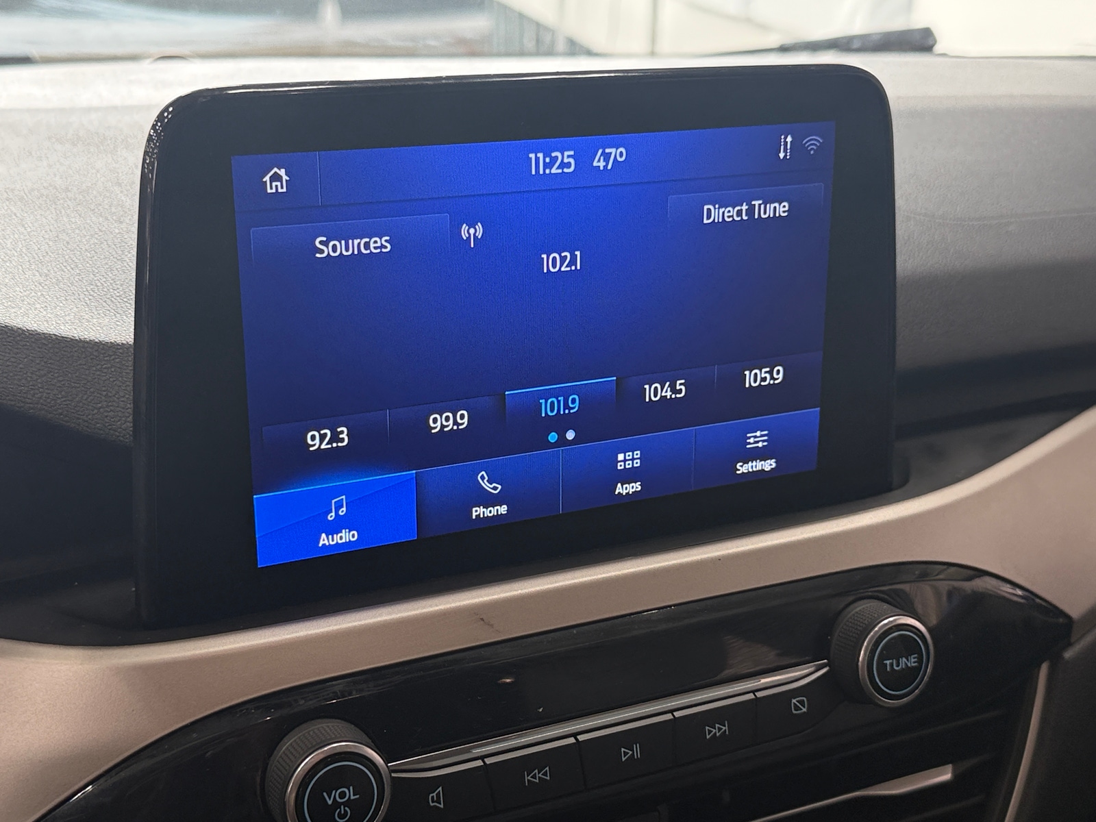 Thumbnail: 2020 Ford Escape - 4