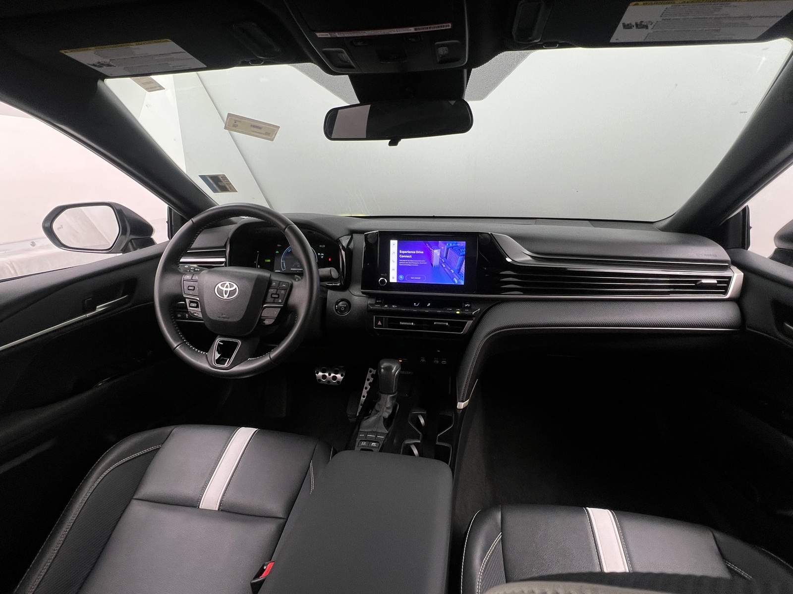 Thumbnail: 2025 Toyota Camry - 3