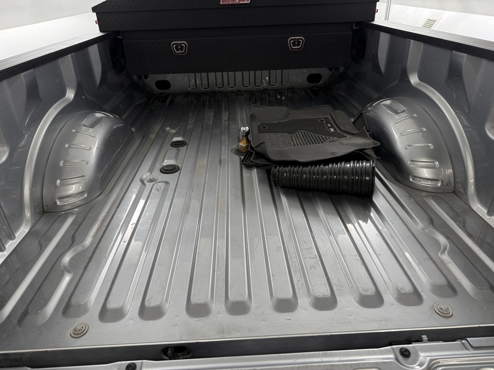 Thumbnail: 2023 Ford Econoline - 6