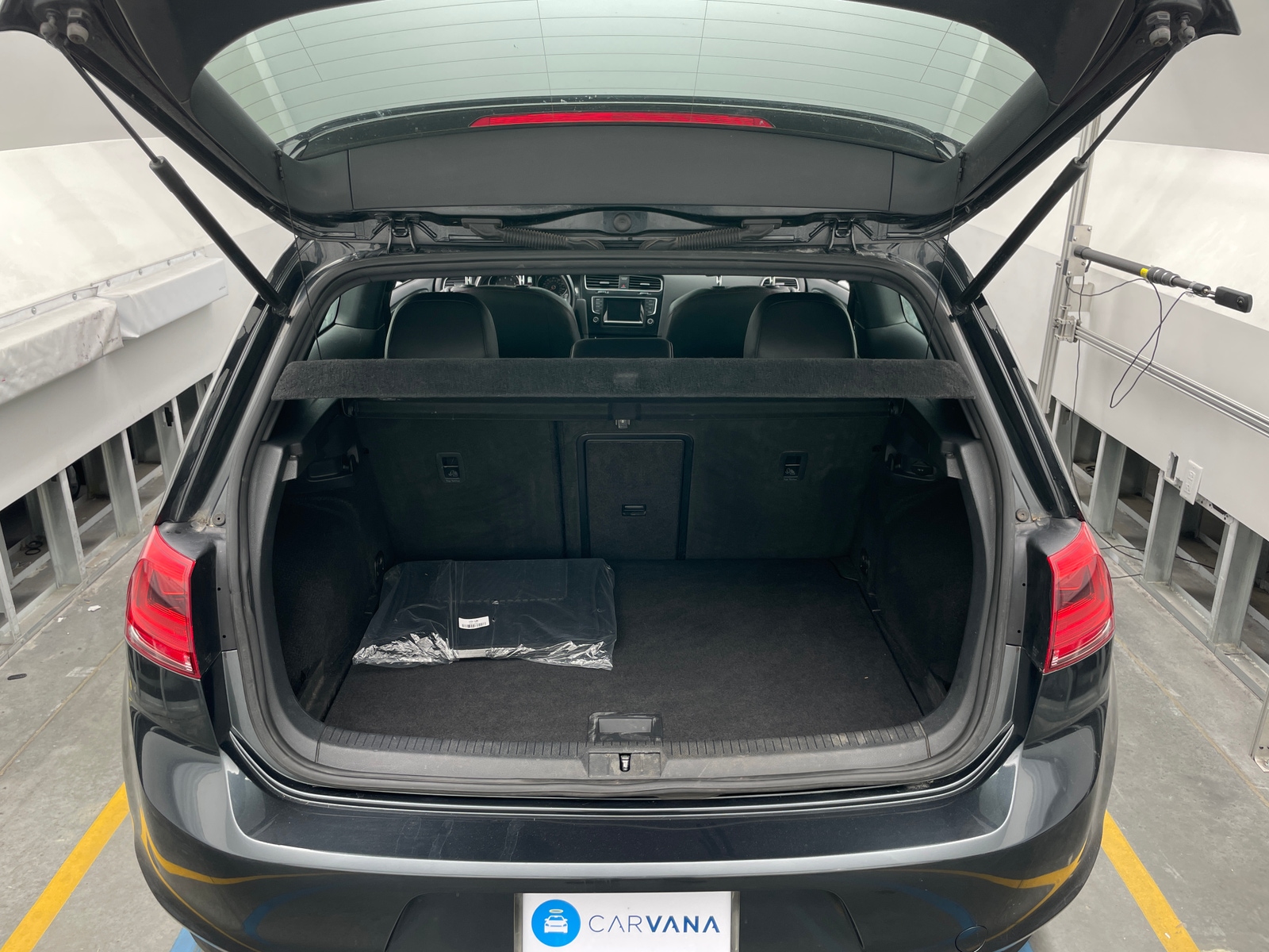 Thumbnail: 2015 Volkswagen Golf - 7