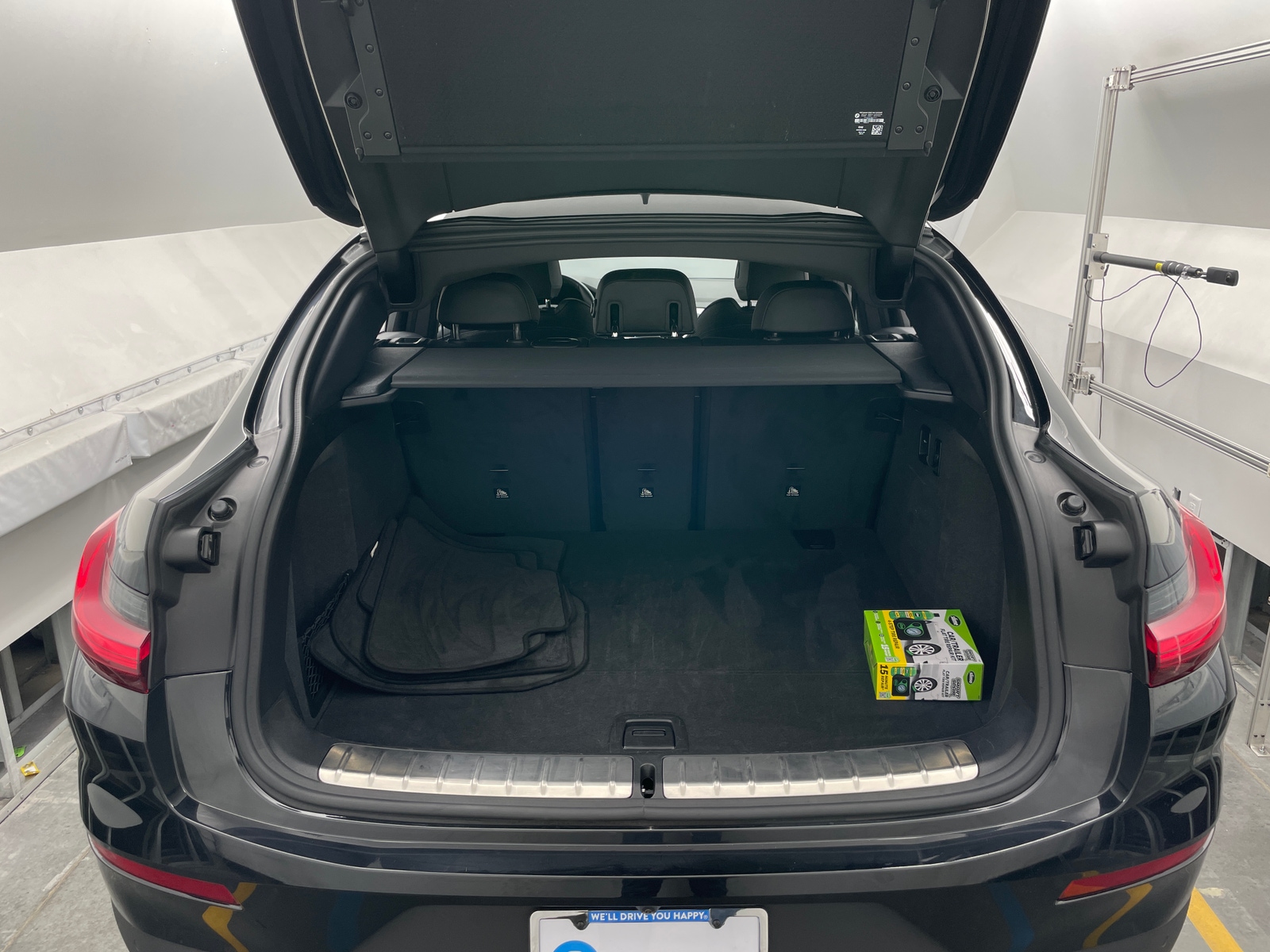 Thumbnail: 2025 BMW X4 - 6