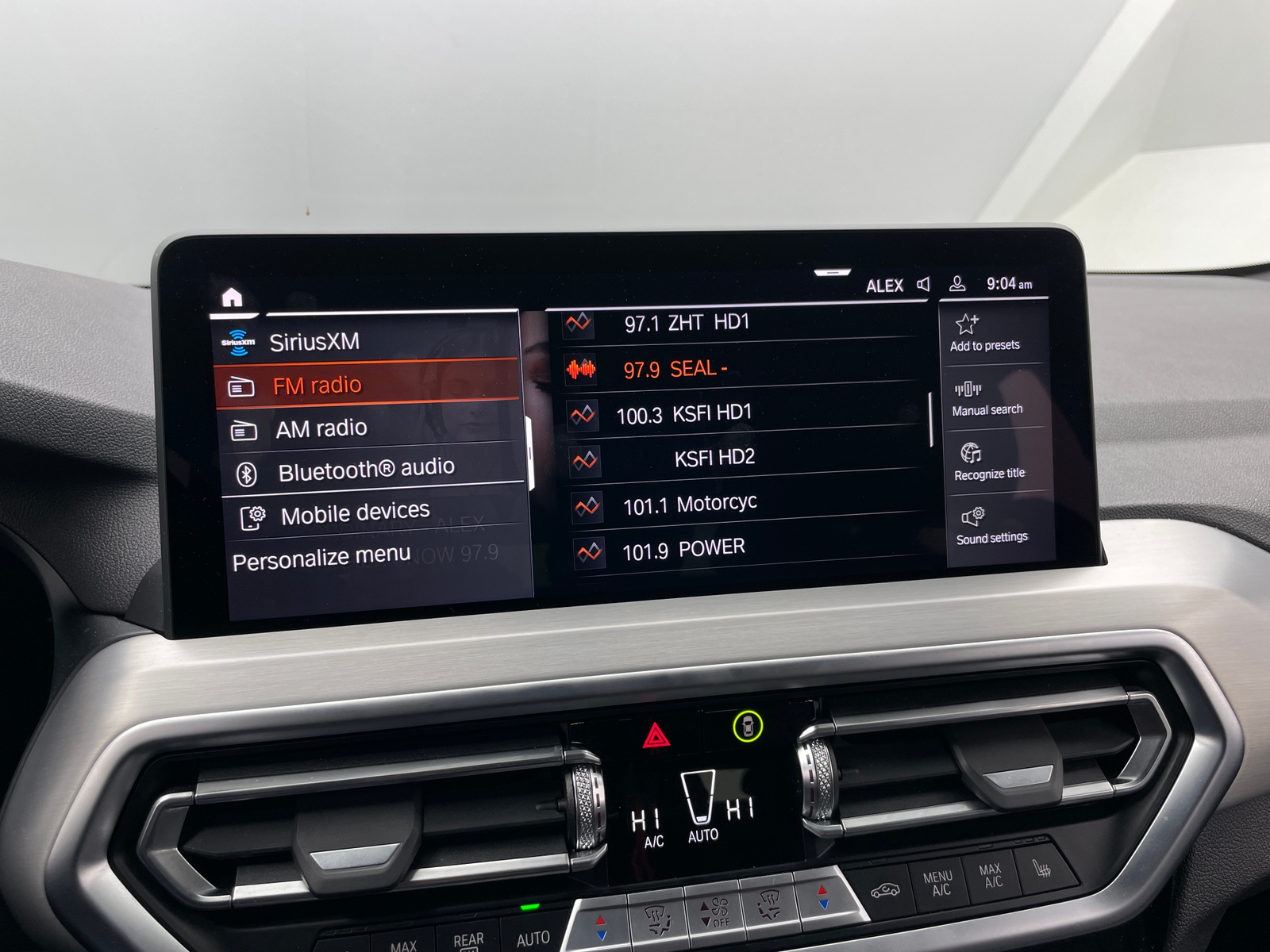 Thumbnail: 2025 BMW X4 - 3