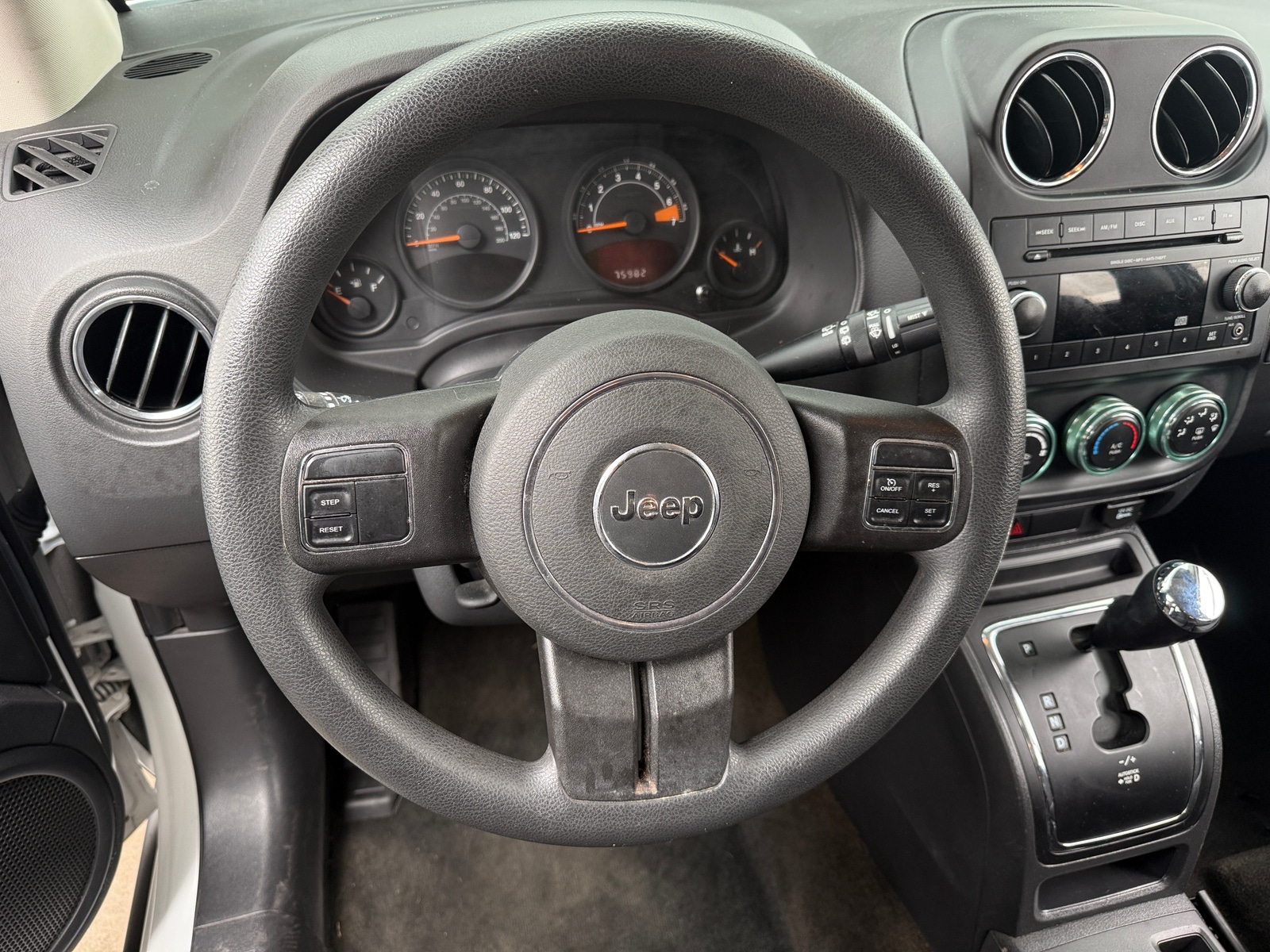 Thumbnail: 2015 Jeep Compass - 5