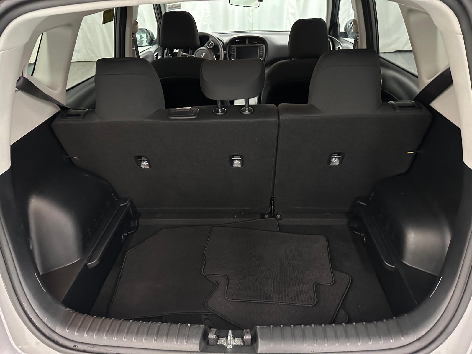 Thumbnail: 2025 Kia Soul - 7