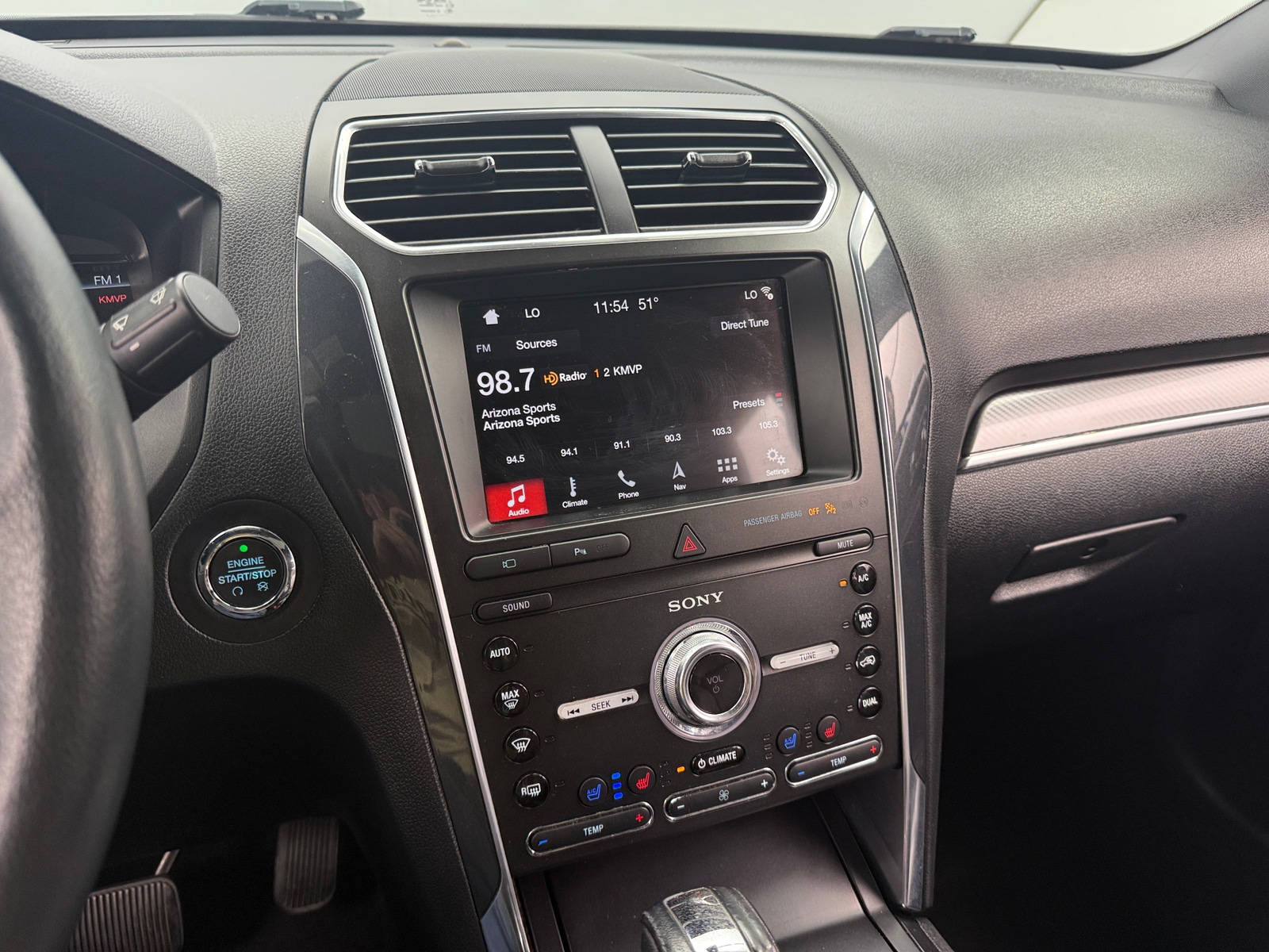 Thumbnail: 2019 Ford Explorer - 3