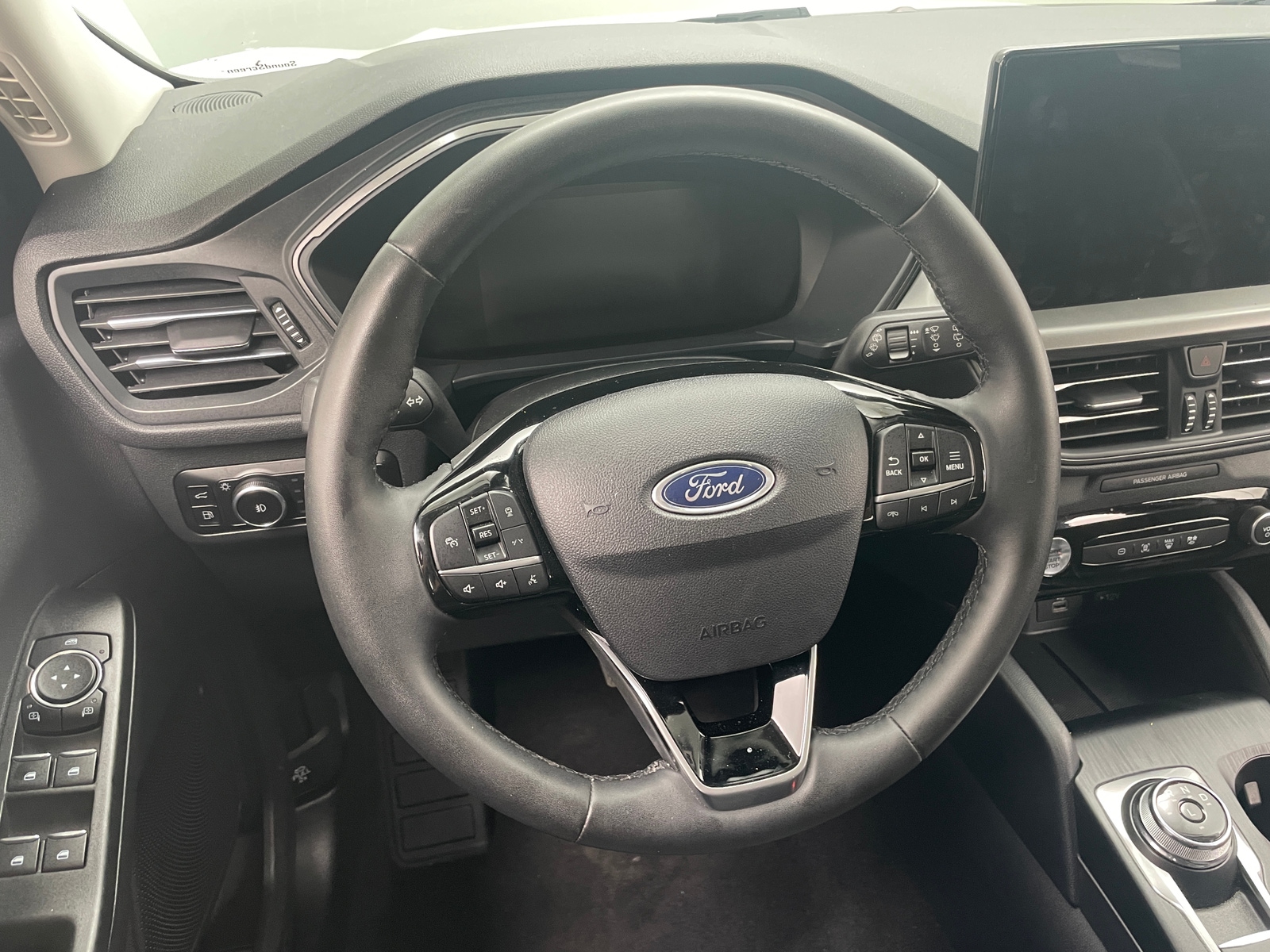 Thumbnail: 2023 Ford Escape - 5