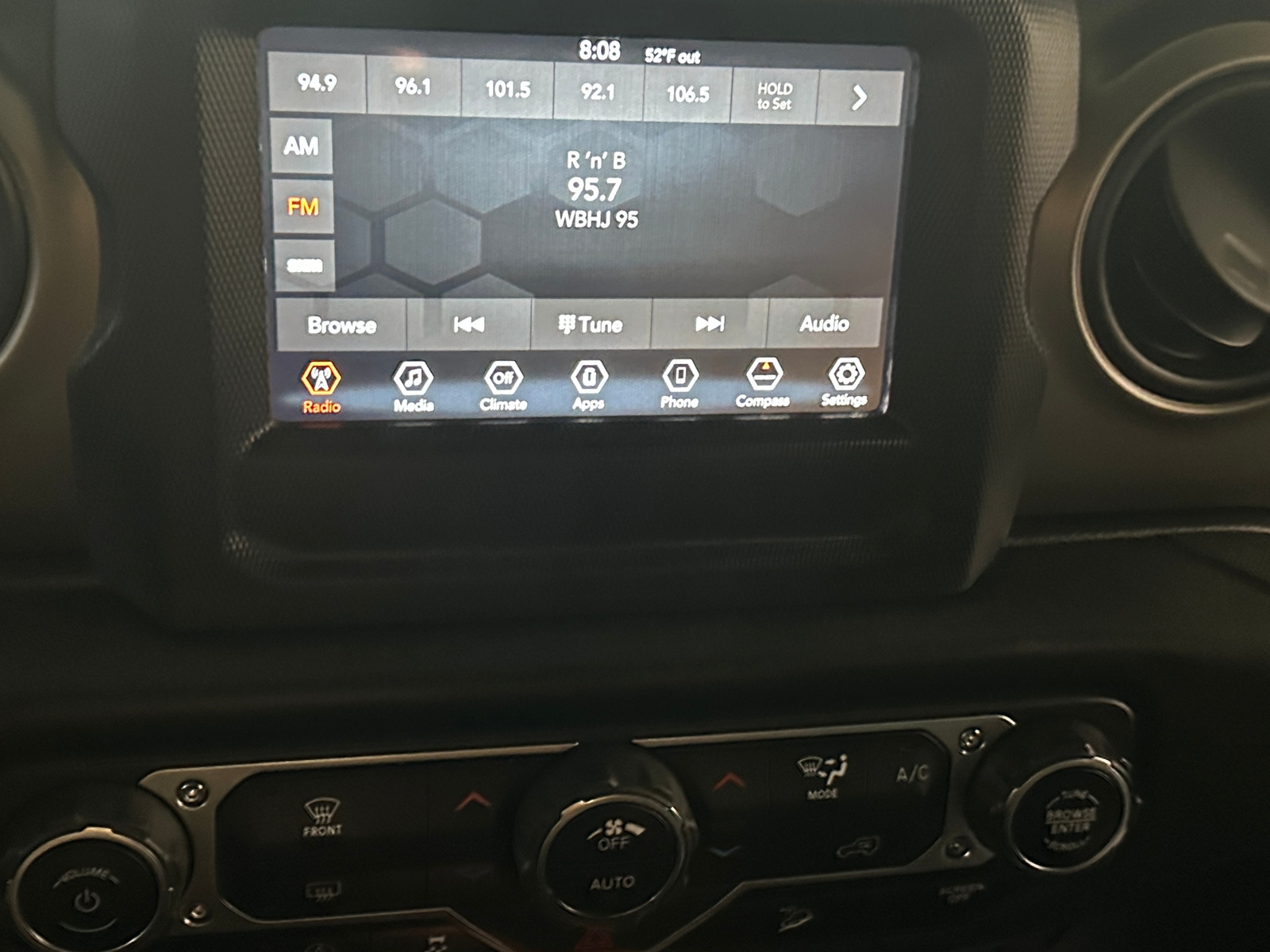 Thumbnail: 2018 Jeep Wrangler - 4