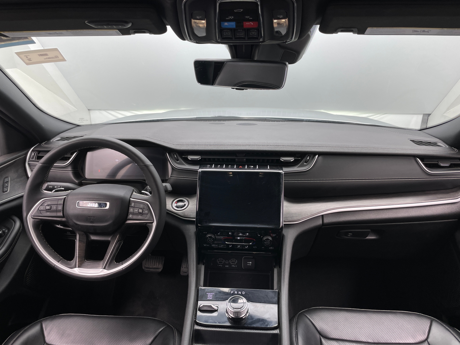 Thumbnail: 2024 Jeep Grand Cherokee L - 2